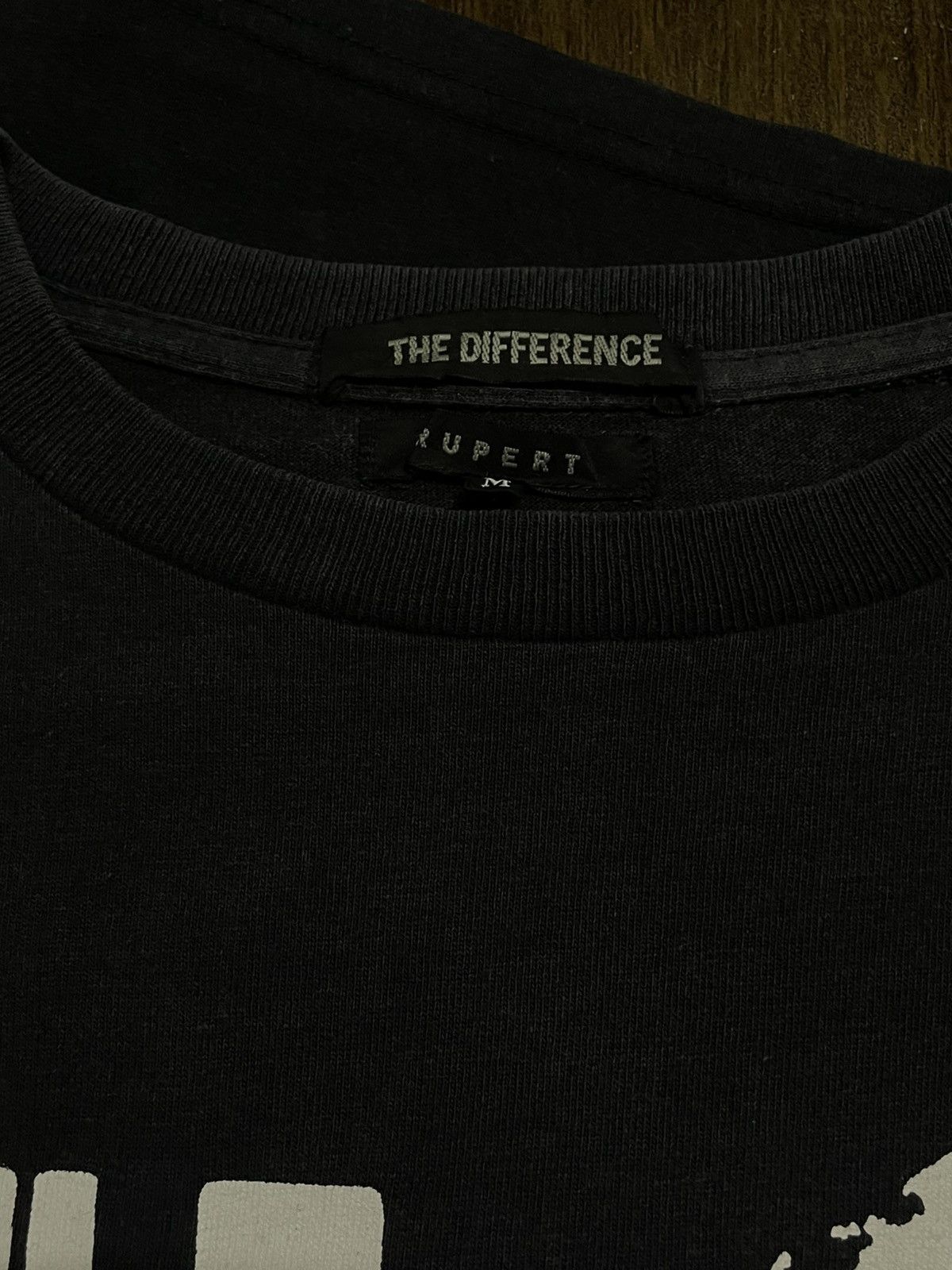 Designer × Japanese Brand × Vintage Vintage 1990s Japan Designe Difference Rupert Wording Tee Size US M / EU 48-50 / 2 - 7 Thumbnail