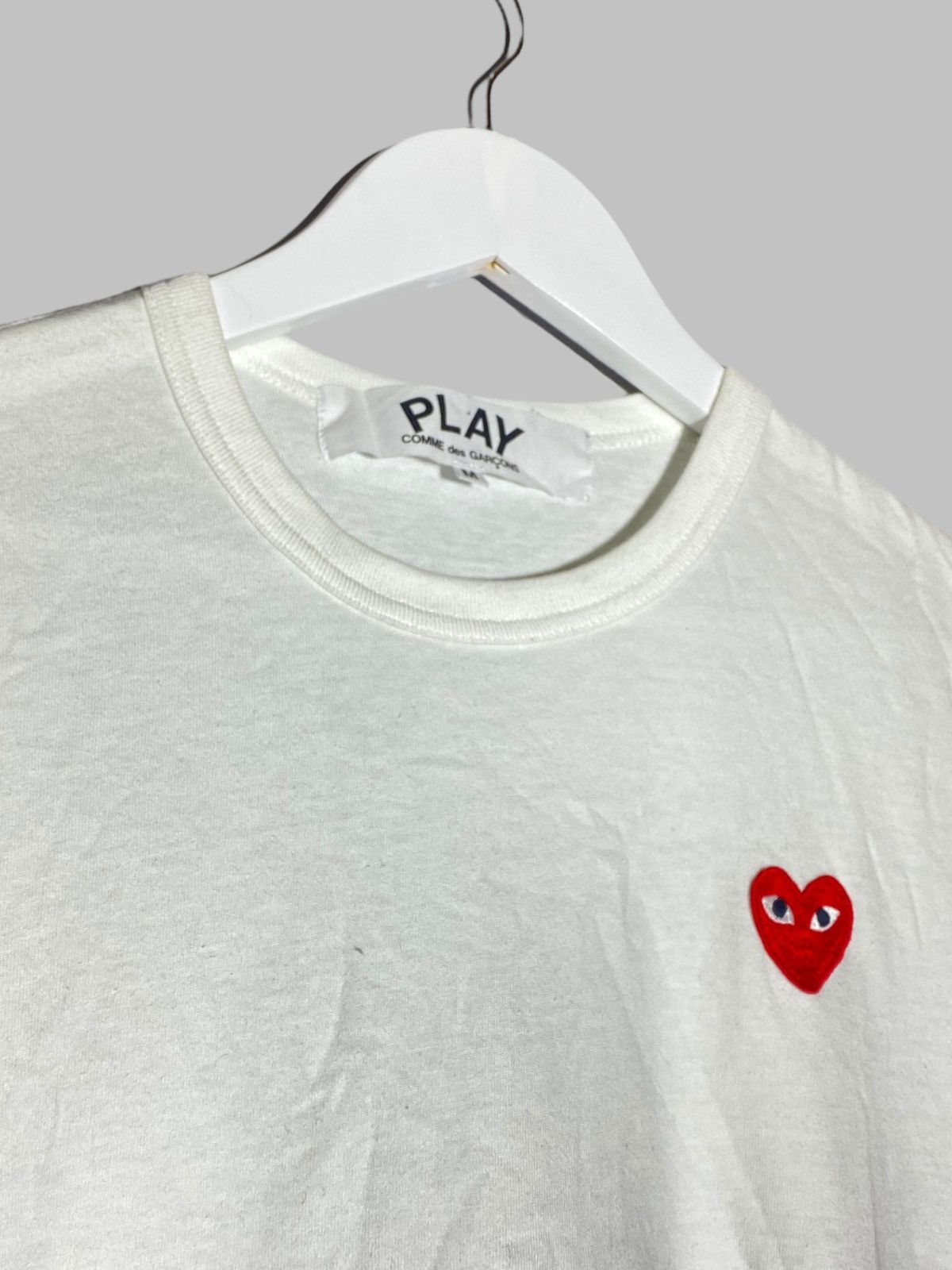 Comme des Garcons Comme Des Garçons CDG Play Patch Heart Logo White Size US M / EU 48-50 / 2 - 2 Thumbnail