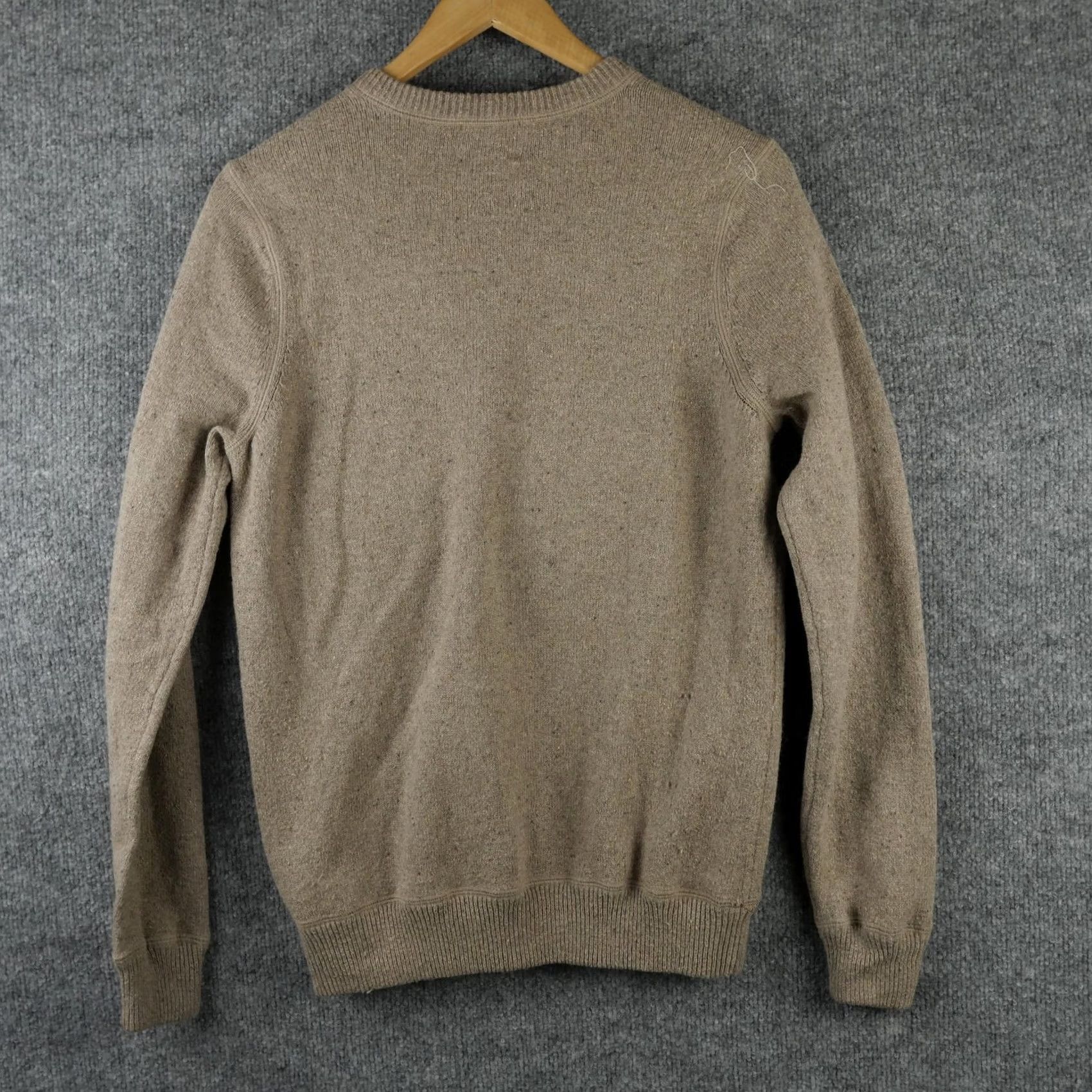 Brooks Brothers Brooks Brothers Red Fleece Sweater Mens S Henley Crew Neck Knit Solid Beige Wool Cotton Nylon All Seasons Casual Size US S / EU 44-46 / 1 - 3 Thumbnail