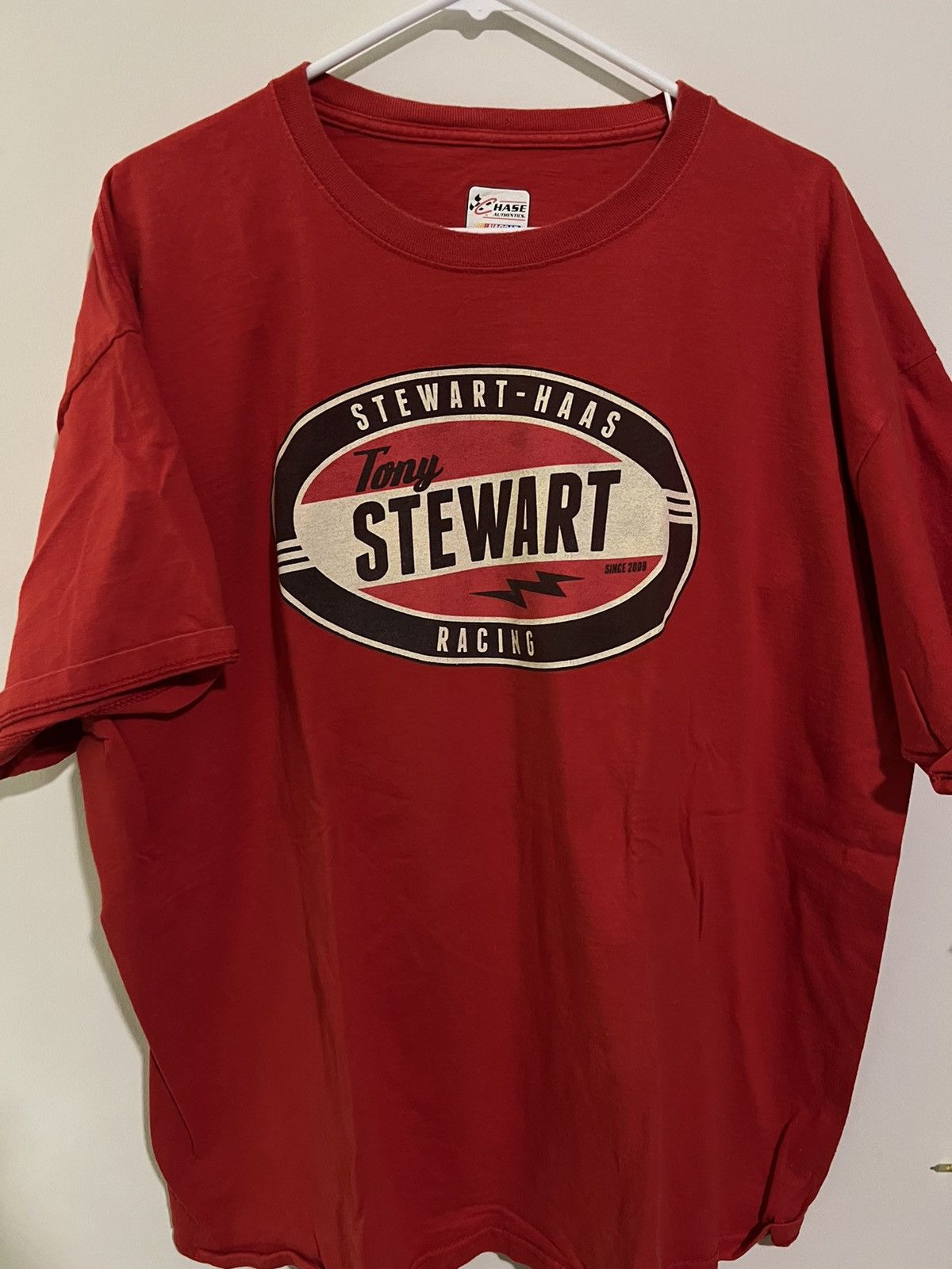 Chase Authentics × NASCAR × Vintage Crazy 2000s NASCAR Tony Stewart Racing Tee Size US XXL / EU 58 / 5 - 1 Thumbnail