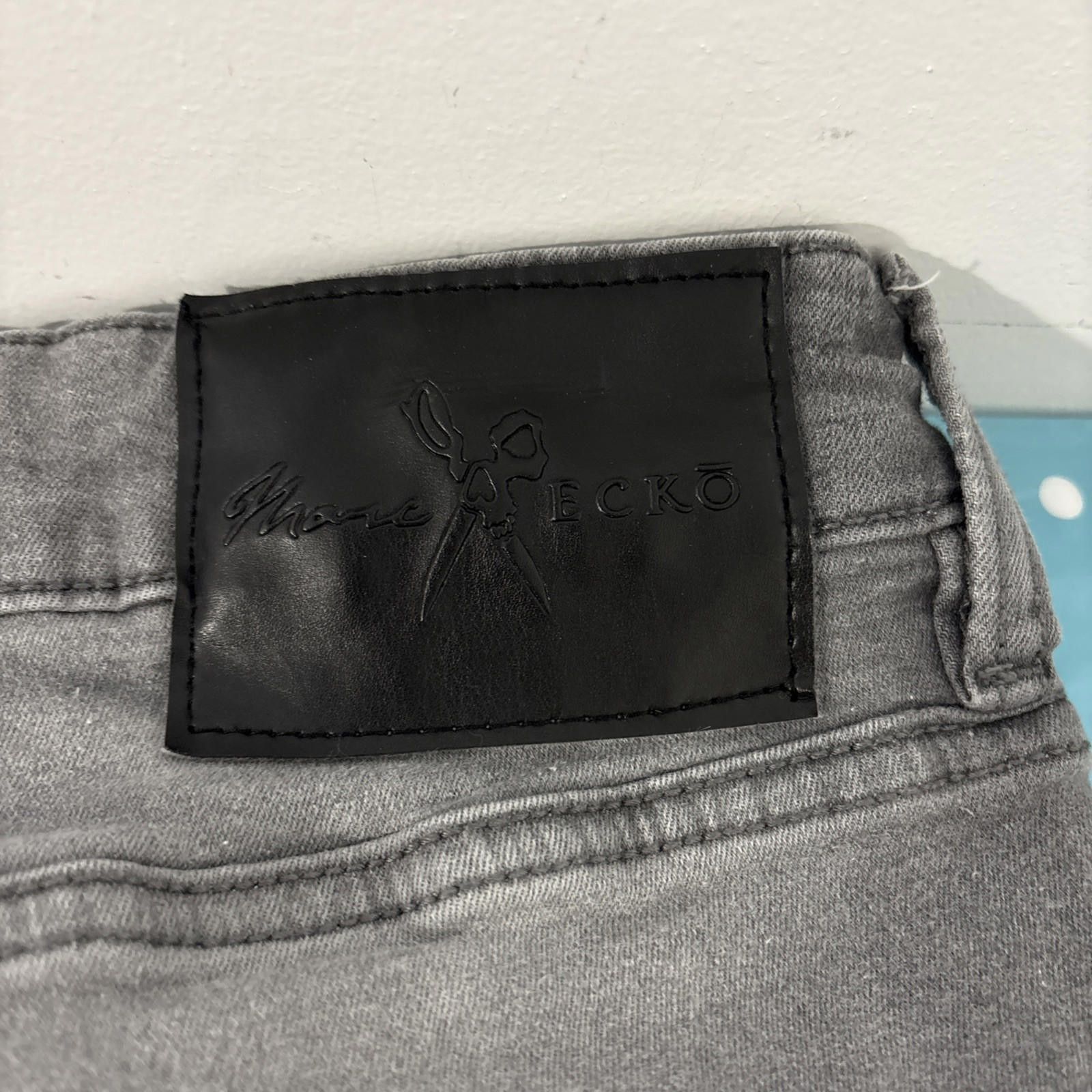 Ecko Unltd. Marc Ecko Cut Sew Jeans Men’s Size 34x30 Gray/Blk Size US 34 / EU 50 - 5 Thumbnail