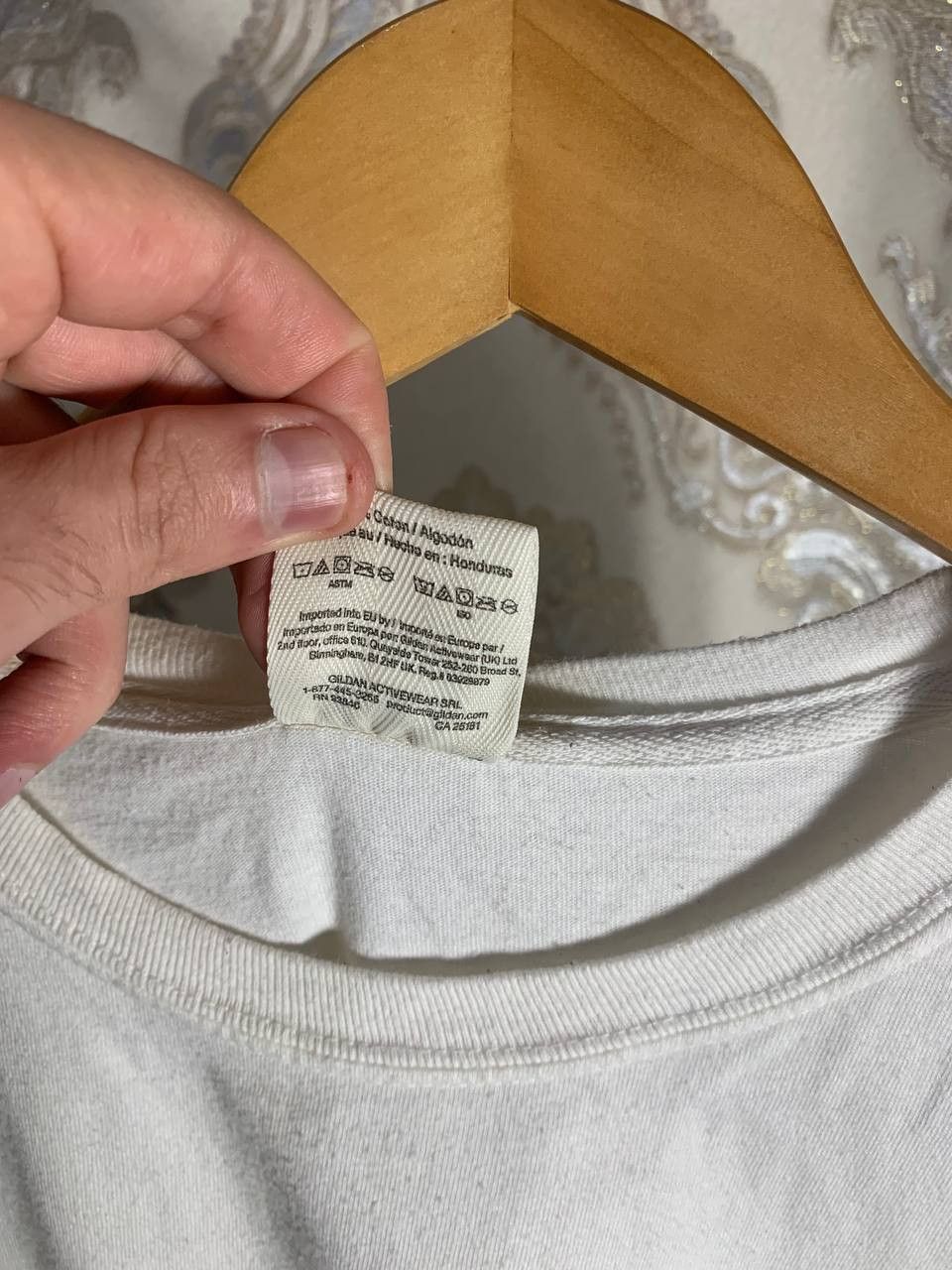 Band Tees Vintage Travis Scott La Flame Big logo T-shirt Hip-Hop Y2K Size US XL / EU 56 / 4 - 4 Thumbnail
