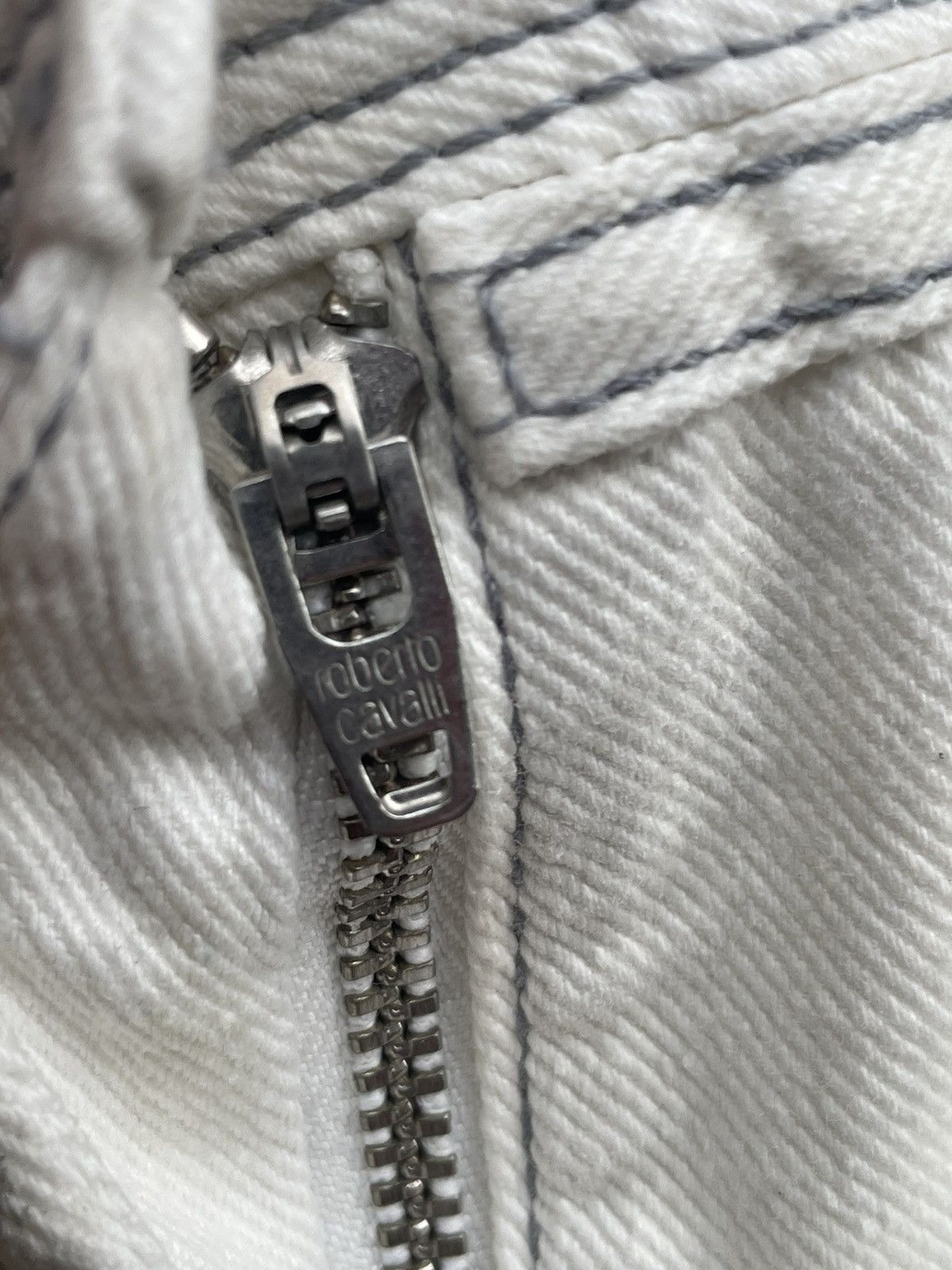 Roberto Cavalli Roberto Cavalli White/Grey Abstract Denim Size 32" / US 10 / IT 46 - 13 Thumbnail