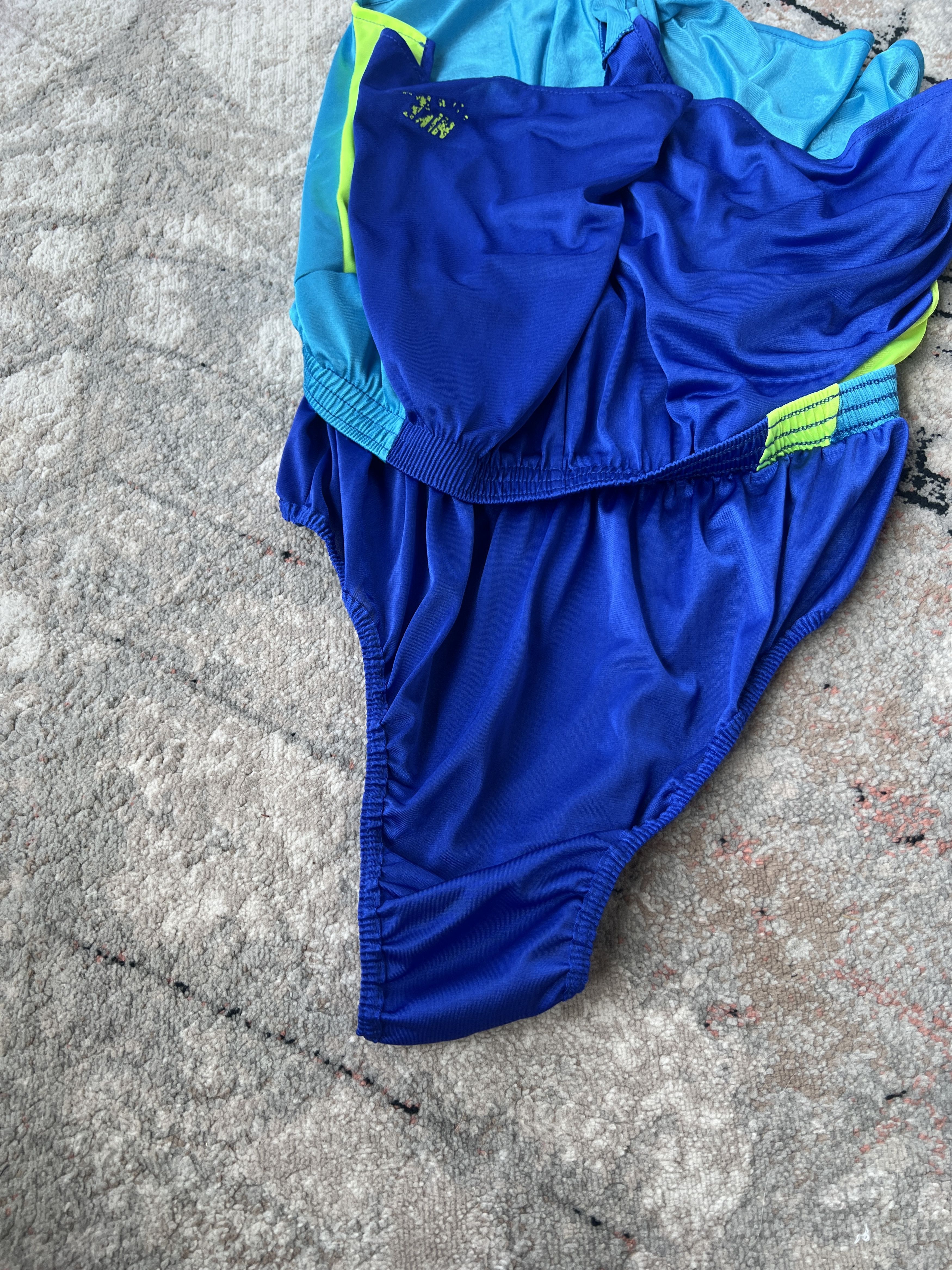 Nike Nike Vintage Shorts Made In U.K. Size US 36 / EU 52 - 8 Thumbnail