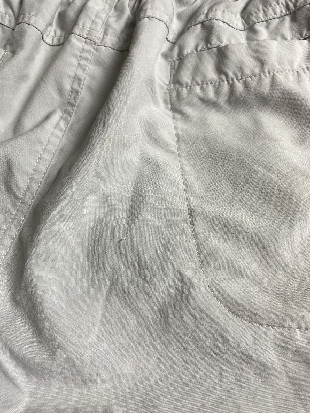 Nike Nike Vintage Shorts Size US 34 / EU 50 - 13 Thumbnail