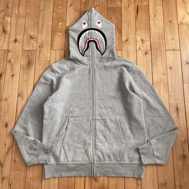 Bape 🔥2XL🔥 BAPE WGM Shark full zip hoodie a bathing ape XXL Size US XXL / EU 58 / 5 - 2 Thumbnail