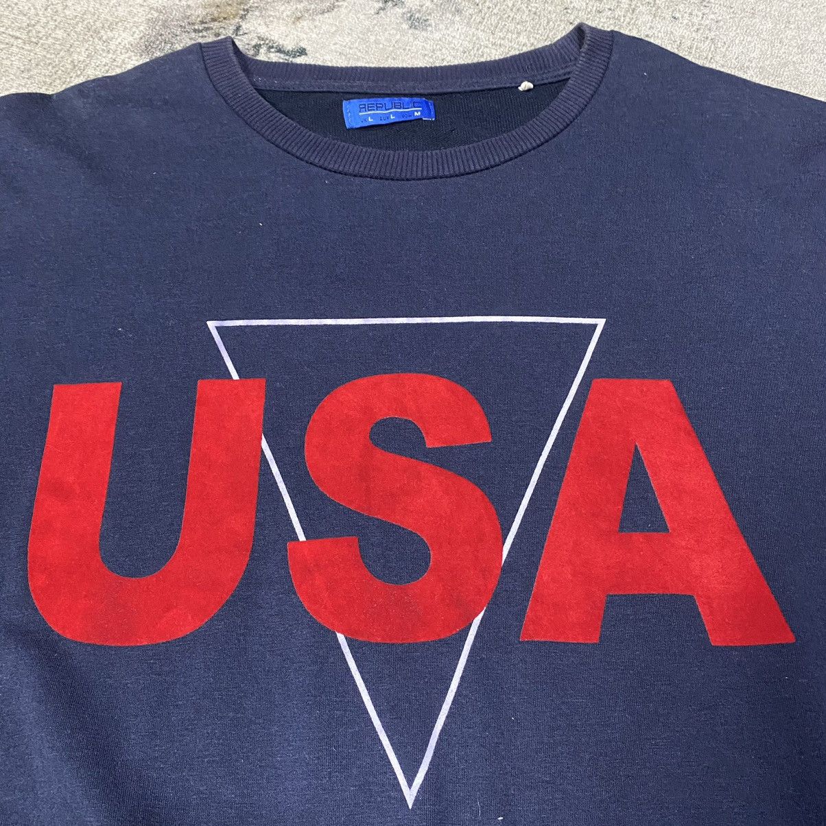 Japanese Brand Republic Sweatshirt Size US M / EU 48-50 / 2 - 4 Thumbnail