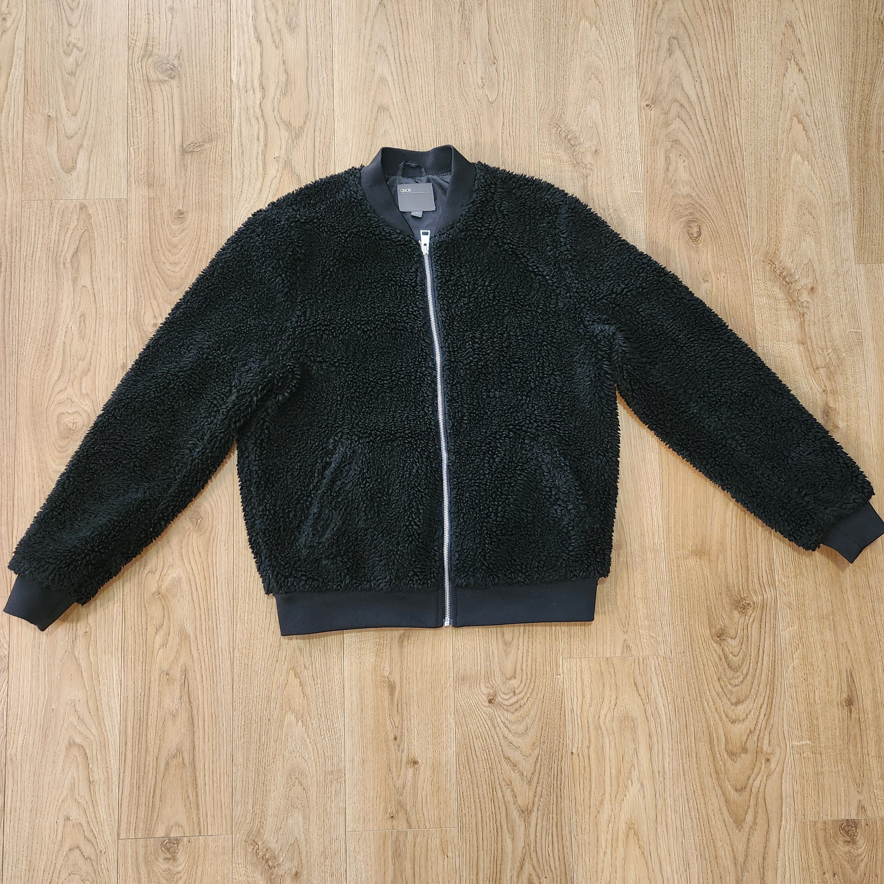 Asos Asos furry bomber Size US M / EU 48-50 / 2 - 1 Thumbnail
