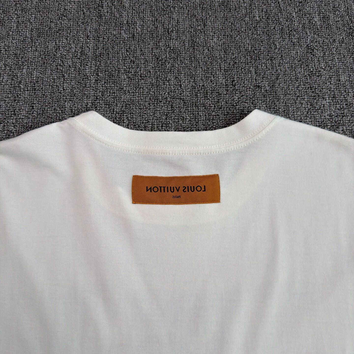 Louis Vuitton LV Oil Print White Short Tee XL Size US XL / EU 56 / 4 - 8 Thumbnail