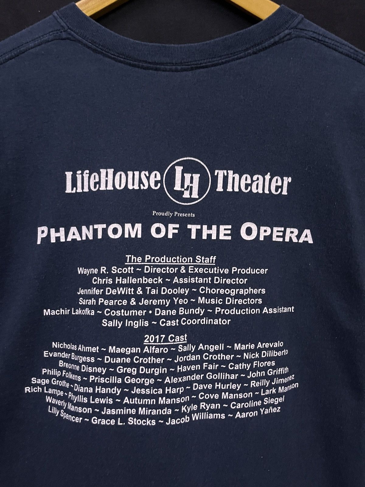 Band Tees VINTAGE THE PHANTOM OF THE OPERA BAND TSHIRT Size US L / EU 52-54 / 3 - 6 Thumbnail