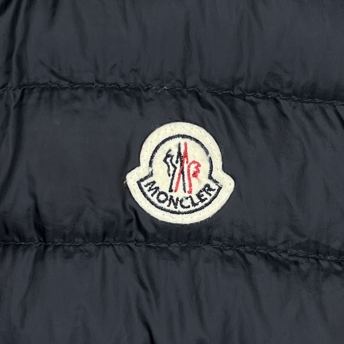 Designer × Moncler Moncler Puffer Down Vest Gilet Jacket Logo Black Retro Y2K Size M / US 6-8 / IT 42-44 - 4 Thumbnail