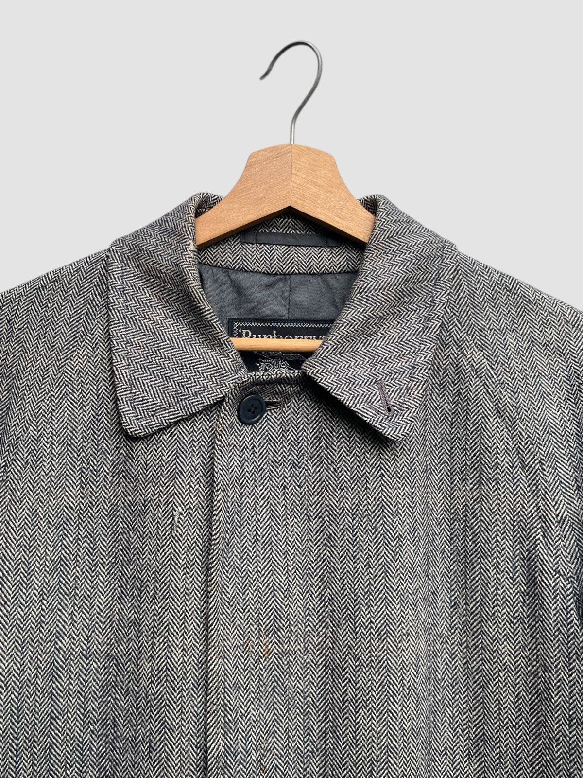 Burberry Vintage Burberrys Herringbone Wool Coat Size US S / EU 44-46 / 1 - 8 Thumbnail