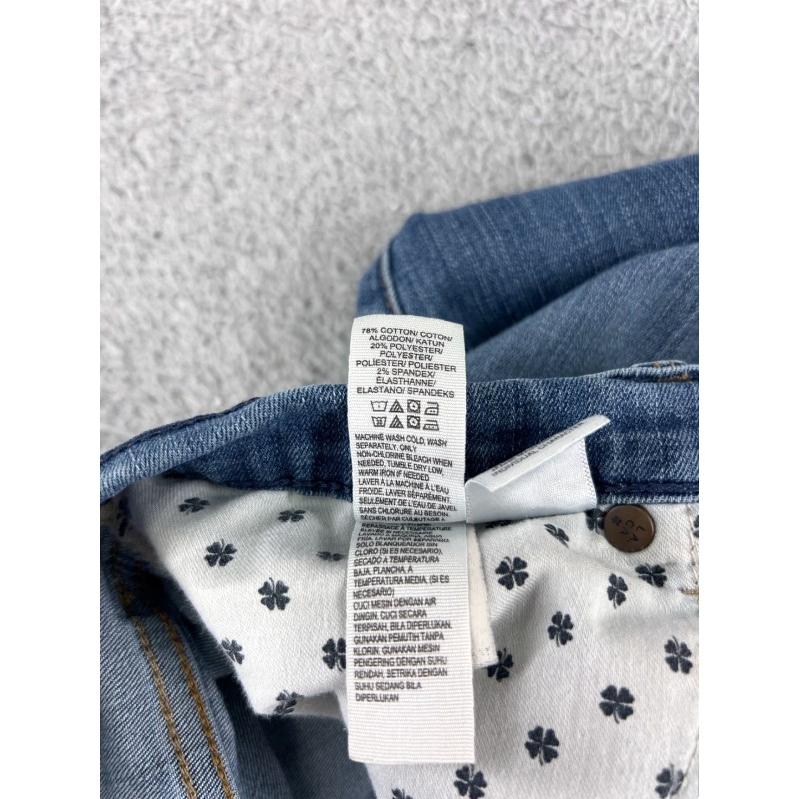 Lucky Brand Lucky Brand Jeans Womens 10 Blue Denim Skinny 5-Pocket Regular Inseam 25.5in Medium Wash 90s Theme Comfort Cotton Blend N/A Size 32" / US 10 / IT 46 - 4 Thumbnail