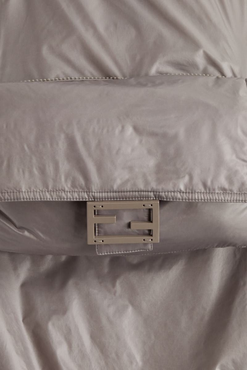 Fendi o1y0925 Jacket in Taupe Size S / US 4 / IT 40 - 3 Thumbnail