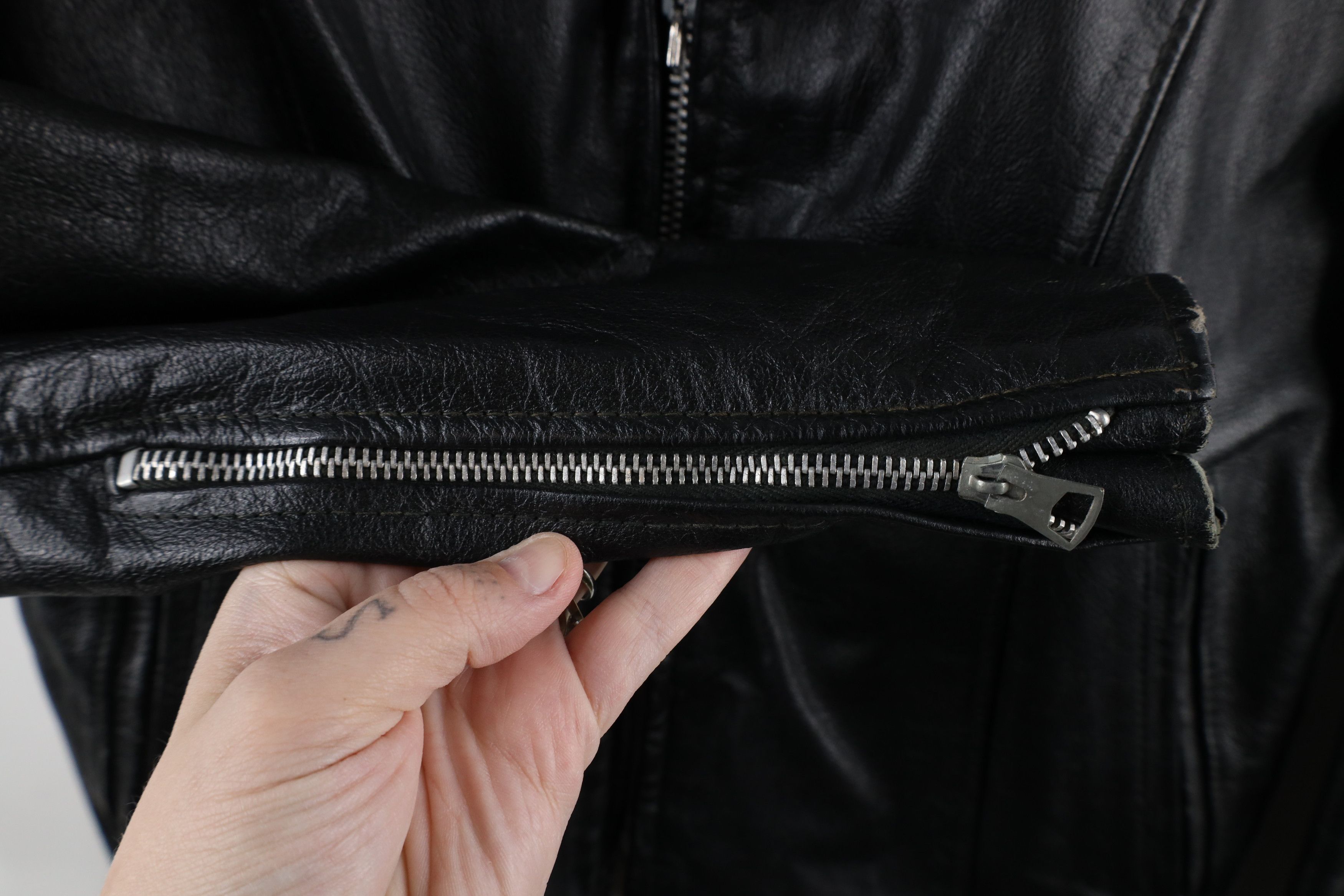 Vintage Vintage 70s Streetwear Leather Cafe Racer Bomber Jacket USA Size US L / EU 52-54 / 3 - 7 Thumbnail