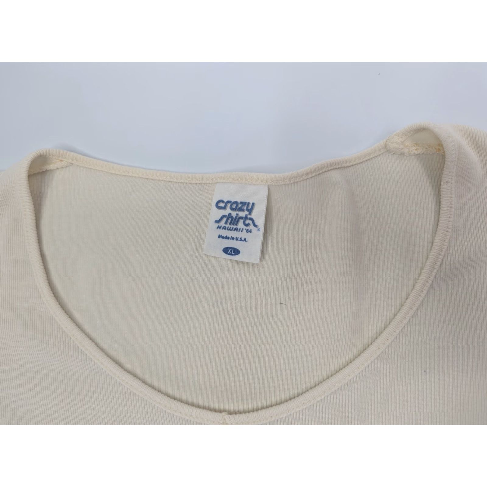 Vintage VINTAGE Crazy Shirts Hawaii Palm Desert Scoop Neck Beige Top Size XL Combed Cotton Shirt Graphic Tee Women D Size XL / US 12-14 / IT 48-50 - 7 Thumbnail