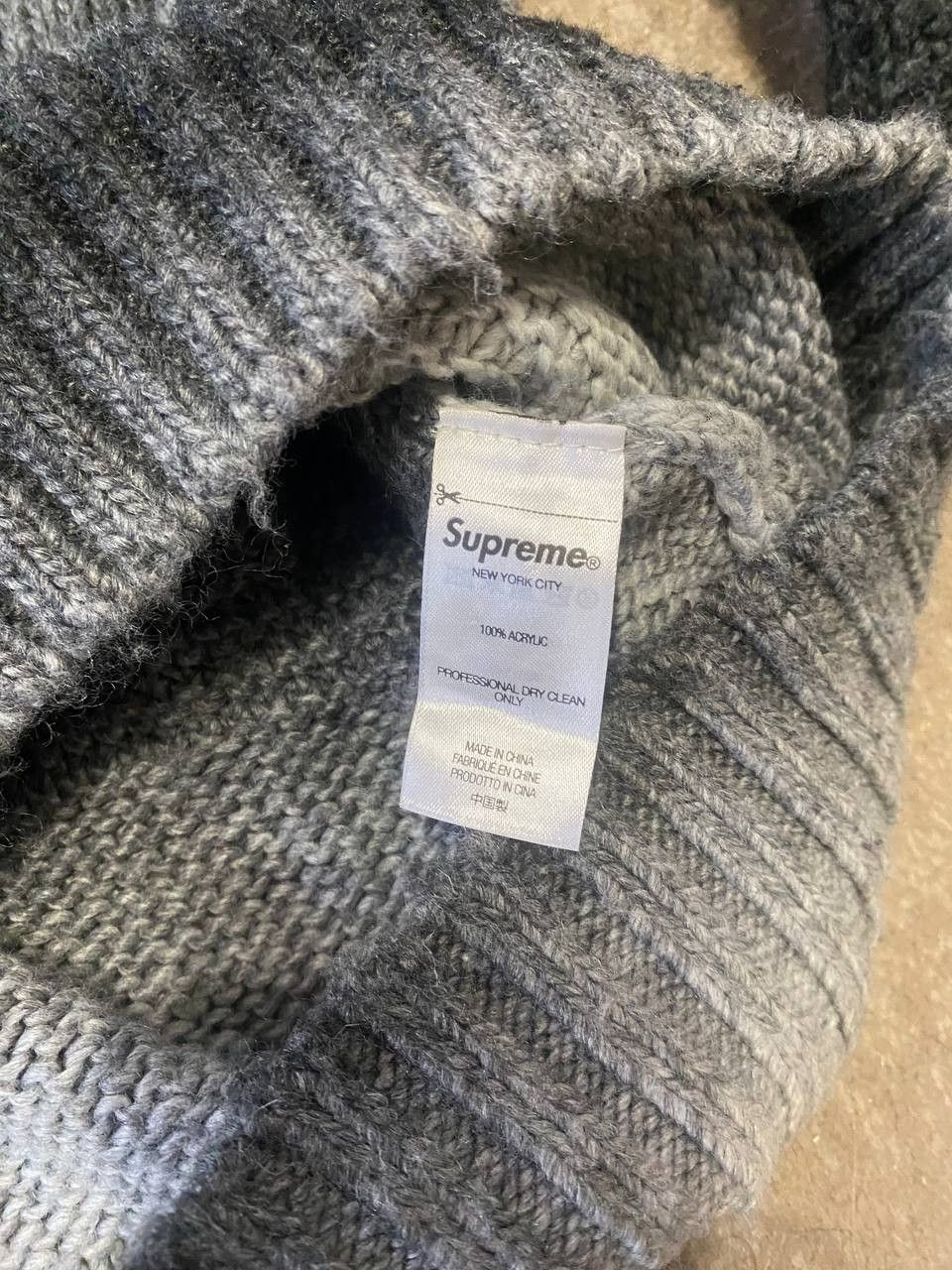 Supreme Supreme FW/22 Gradient Stripe Sweater size XL men’s Size US XL / EU 56 / 4 - 6 Thumbnail