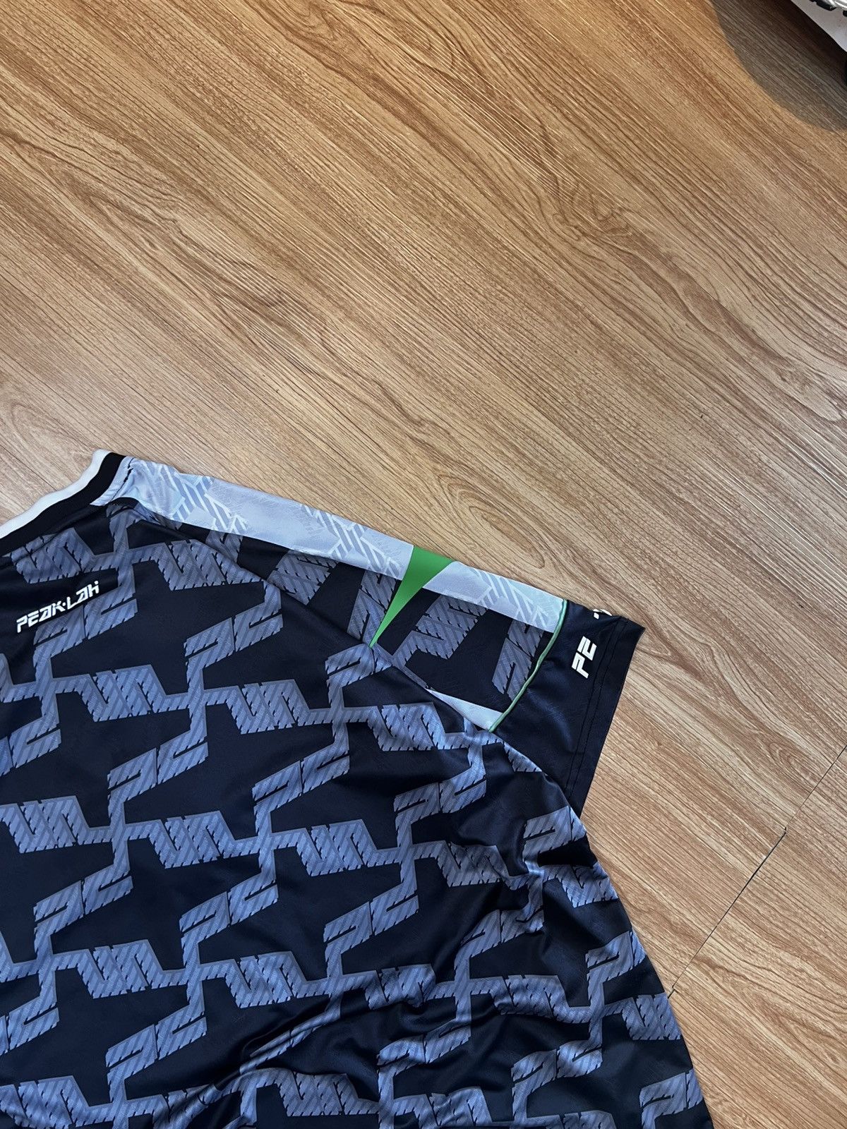 Other Peak.KL x Diadora x Grab x Lahlahland Size US XL / EU 56 / 4 - 9 Thumbnail