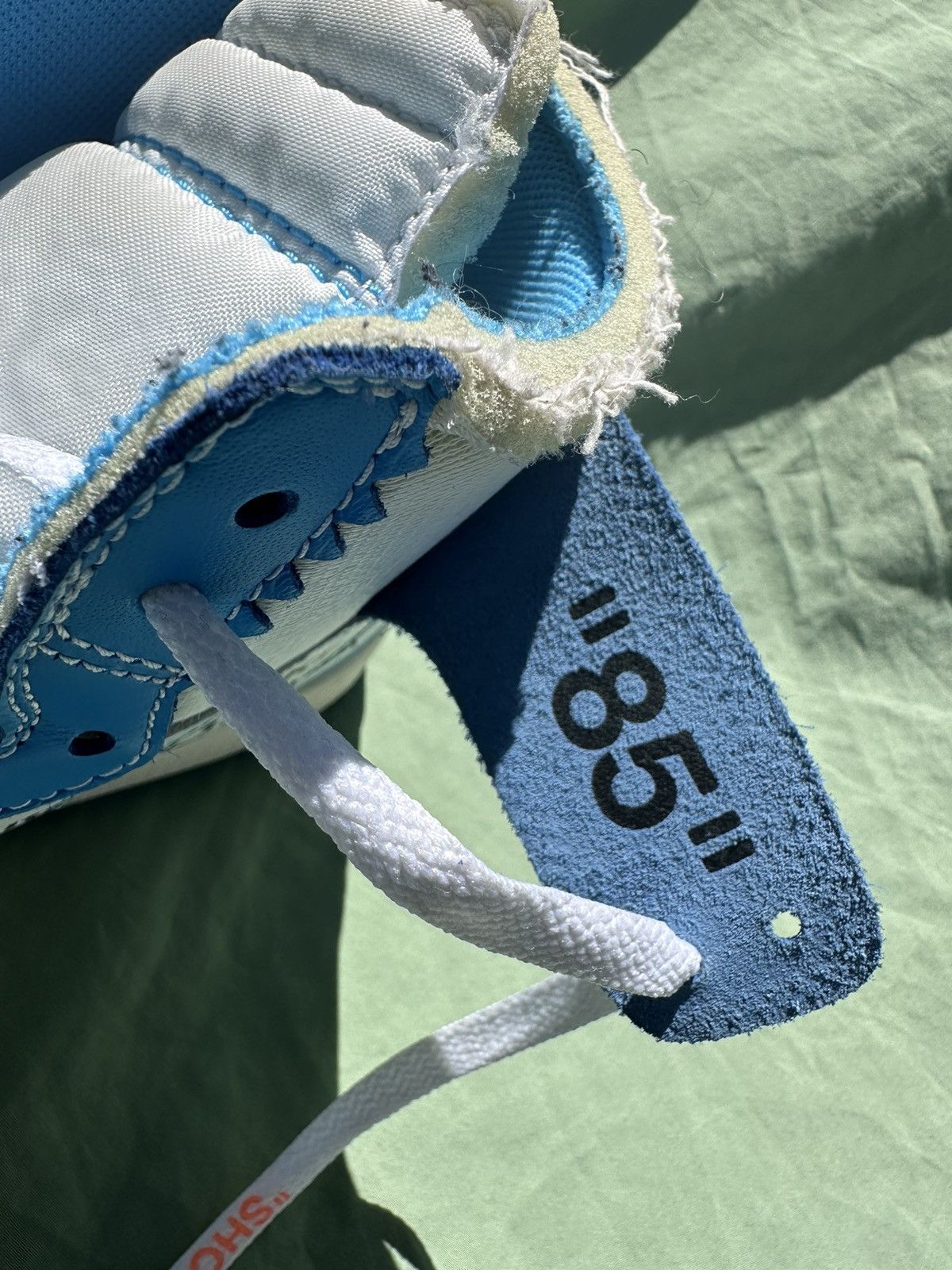 Jordan Brand *Final Price Drop* Air Jordan 1 OFFWHITE UNC Size US 11 / EU 44 - 9 Thumbnail