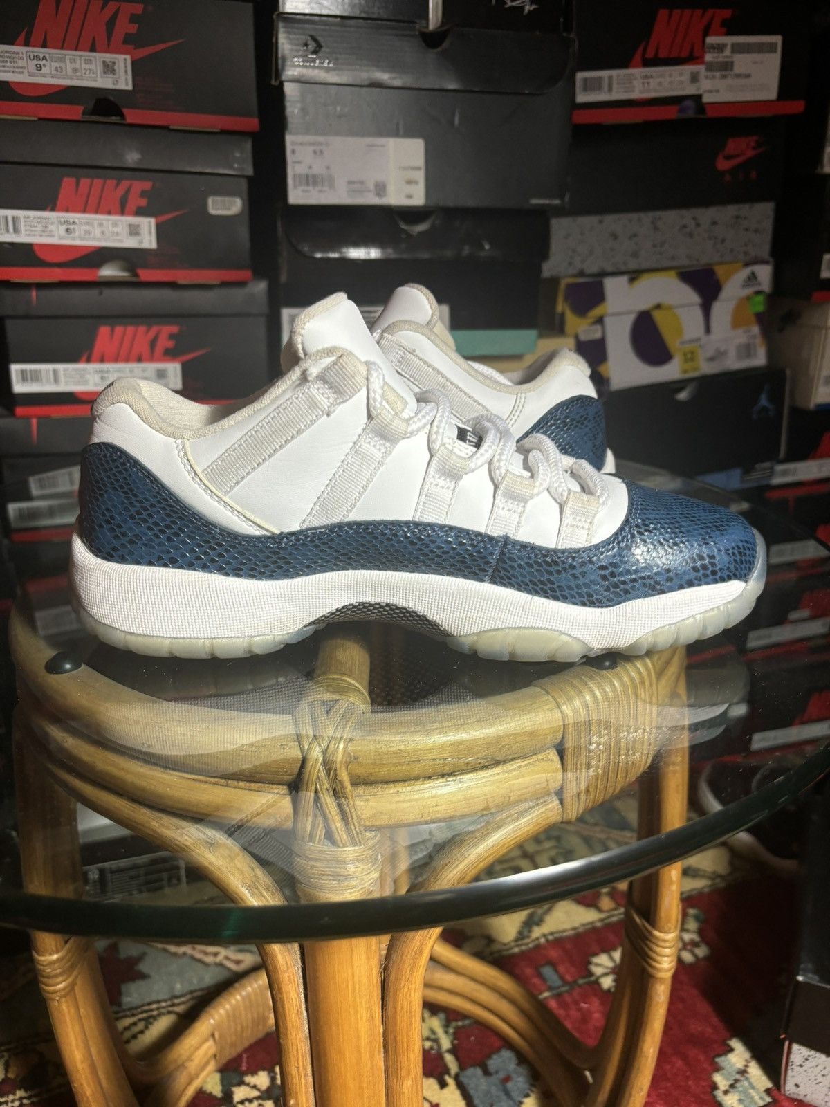 Jordan Brand Jordan 11 low navy blue snakeskin 2019 6.5y Size US 6.5 / EU 39-40 - 3 Thumbnail