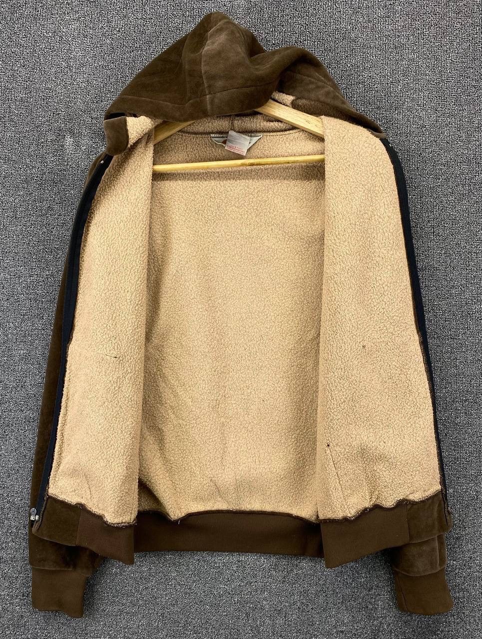 Carhartt Vintage 1990s Carhartt Fleece Faux Fur Zip Up Hoodie Jacket Size US M / EU 48-50 / 2 - 6 Thumbnail