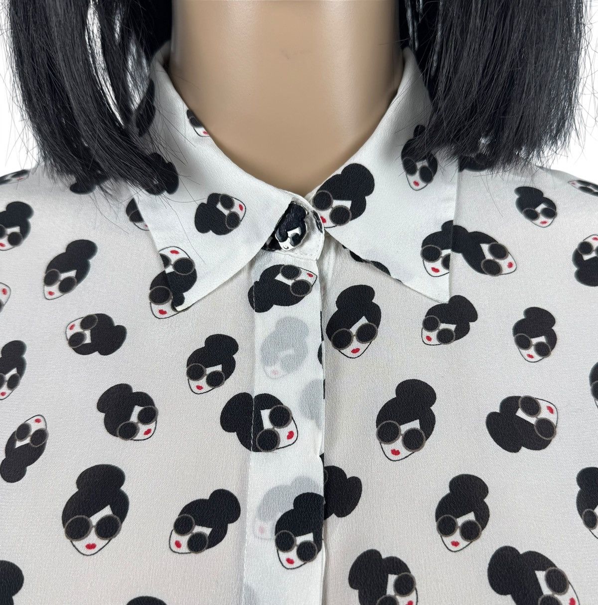 Alice + Olivia Alice + Olivia Stace Face Willa Silk Blouse Button Up Size XS / US 0-2 / IT 36-38 - 3 Thumbnail