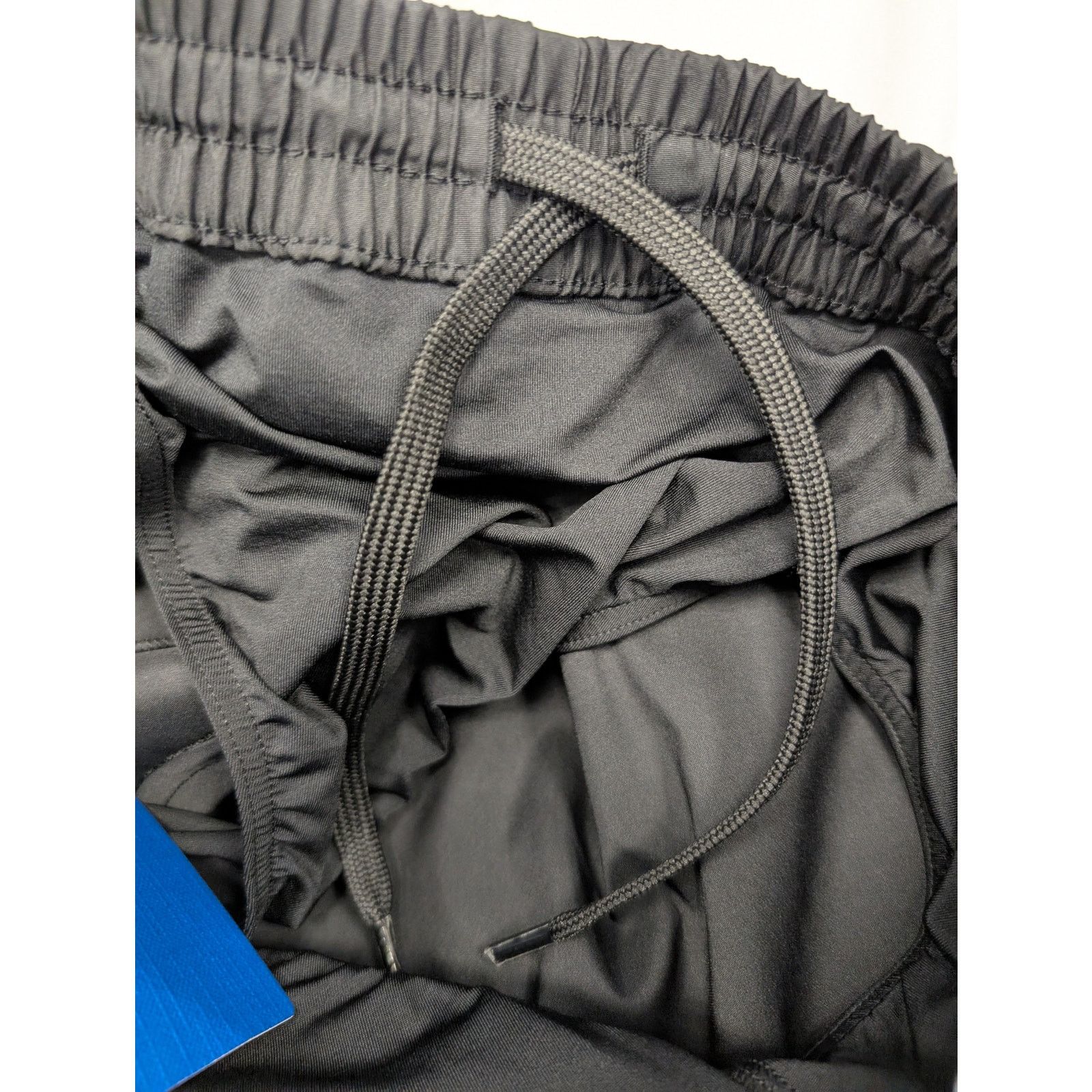 Adidas × Balenciaga o1rshd1 Swim Shorts in Black Size US 34 / EU 50 - 12 Thumbnail