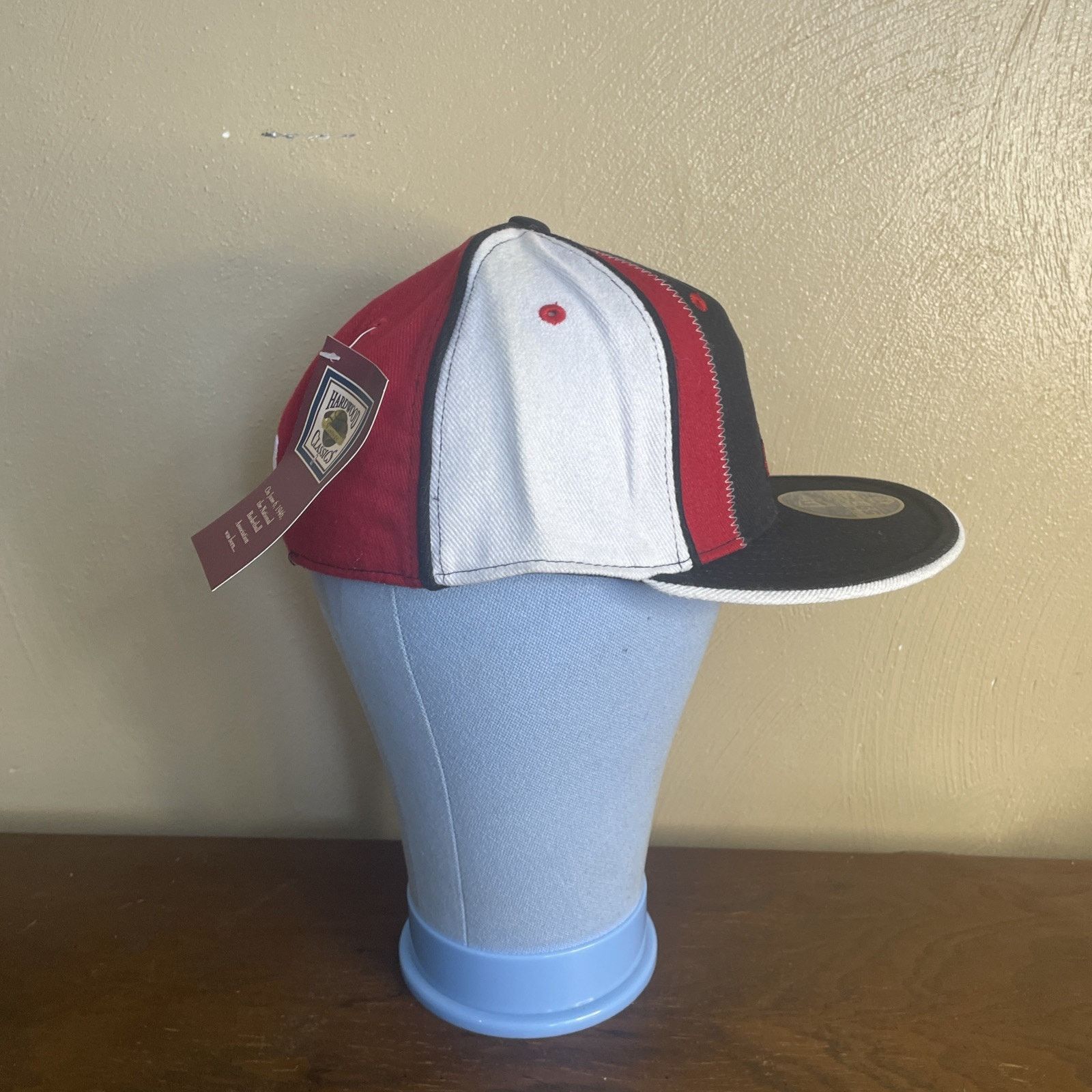 New Era Toronto Raptors NewEra 5950 Hardwood Classics NBA Ftd 7 1/2 Size US XL / EU 56 / 4 - 3 Thumbnail
