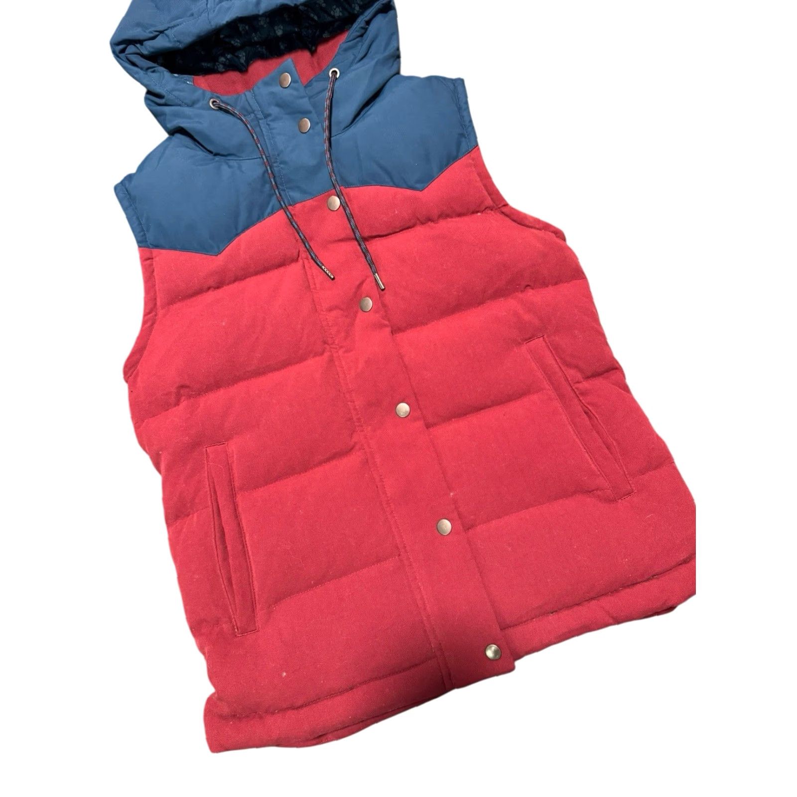 Patagonia **PATAGONIA Women's S Red Navy Floral Hooded Down Vest** User: PATAGONIA Women's S Red Navy Floral Hooded Down Vest Size S / US 4 / IT 40 - 3 Thumbnail