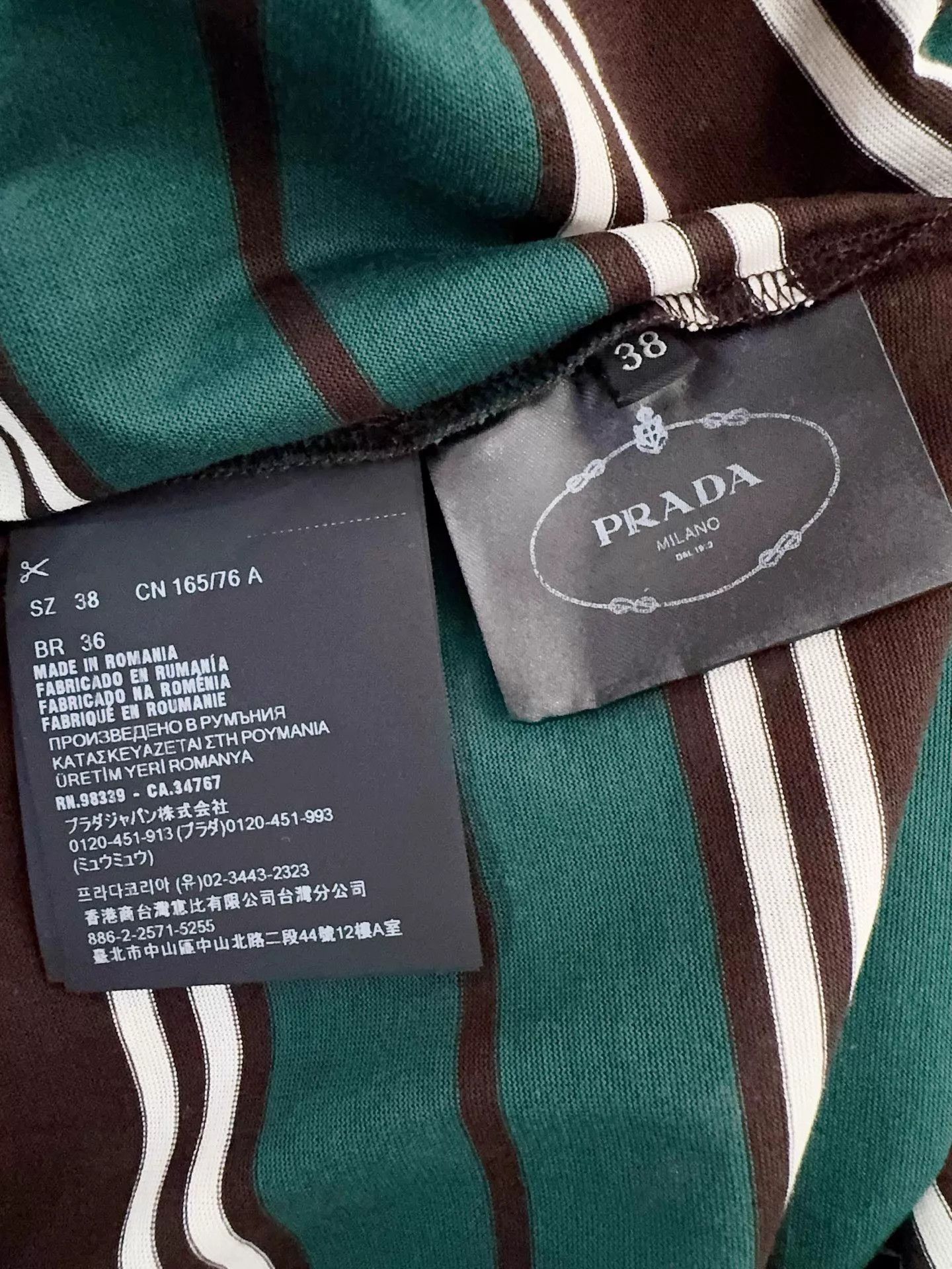 Prada Prada Women's 25SS Short Sleeve T-Shirt Size 38 Size XS / US 0-2 / IT 36-38 - 6 Thumbnail