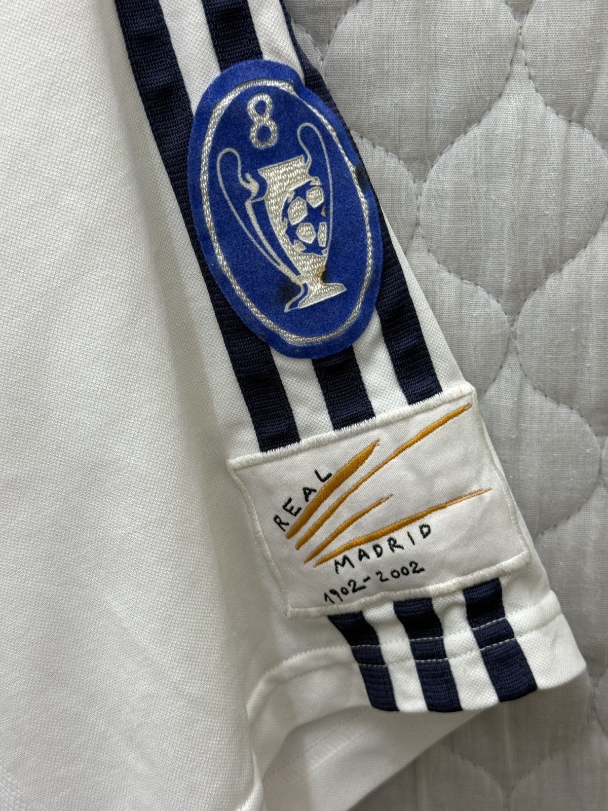 Vintage 🔥🔥🔥ARCHIVE VINTAGE ADIDAS REAL MADRID JERSEY Size US M / EU 48-50 / 2 - 2 Thumbnail
