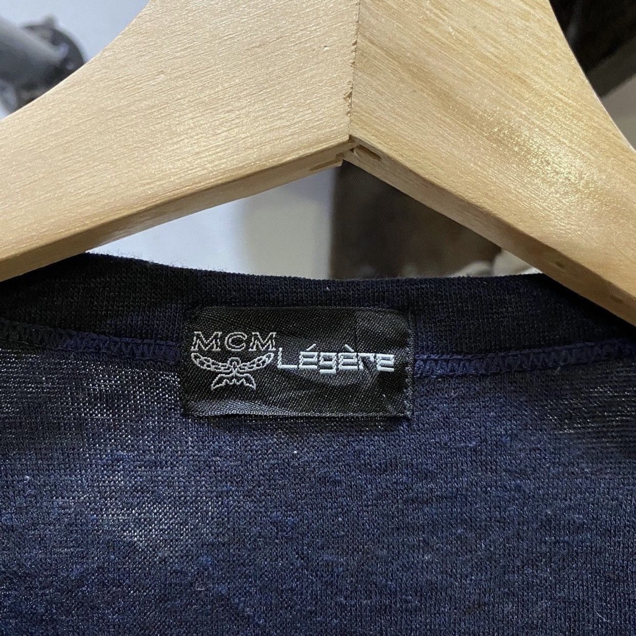 MCM Luxury Vintage MCM Legere Plain Navy Blue Tee Size US S / EU 44-46 / 1 - 4 Thumbnail