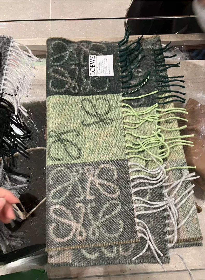 Loewe LOEWE Green wool scarf Size ONE SIZE - 1 Thumbnail