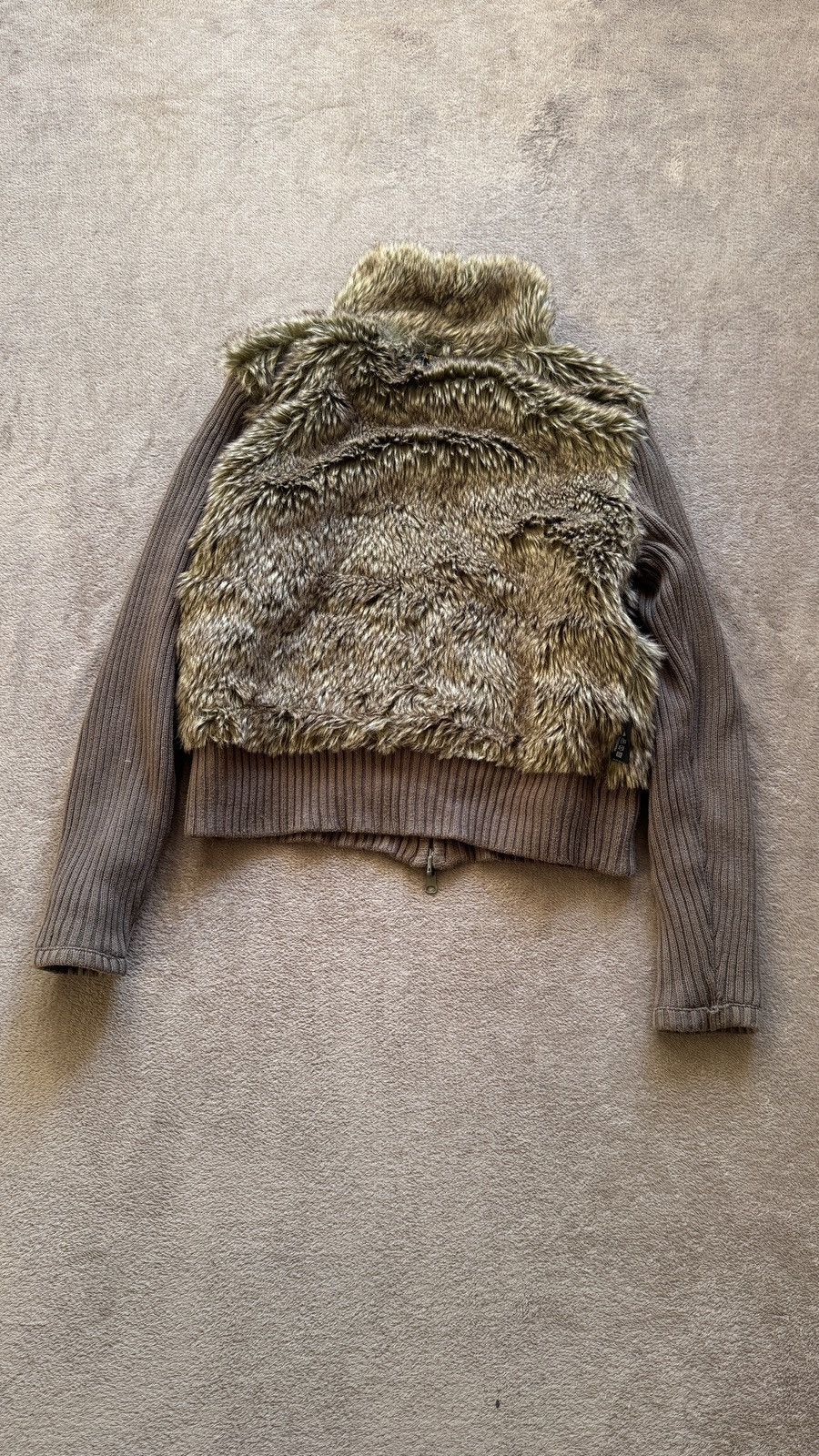 Japanese Brand Vintage Y2K Cable Knitted Faux Fur Zip Sweater lgb goa punk Size US S / EU 44-46 / 1 - 5 Thumbnail