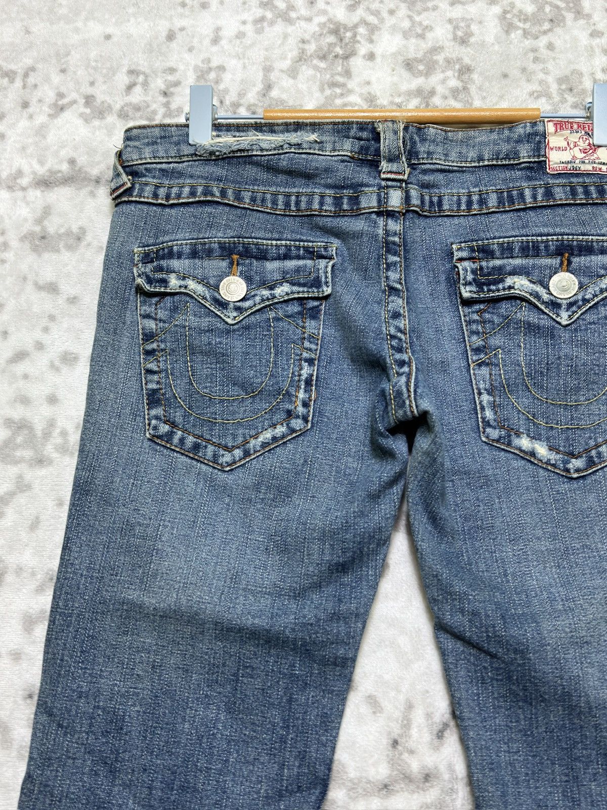 True Religion Flared True Religion Joey Distressed Boot Cut Low Rise Denim Size US 30 / EU 46 - 9 Thumbnail