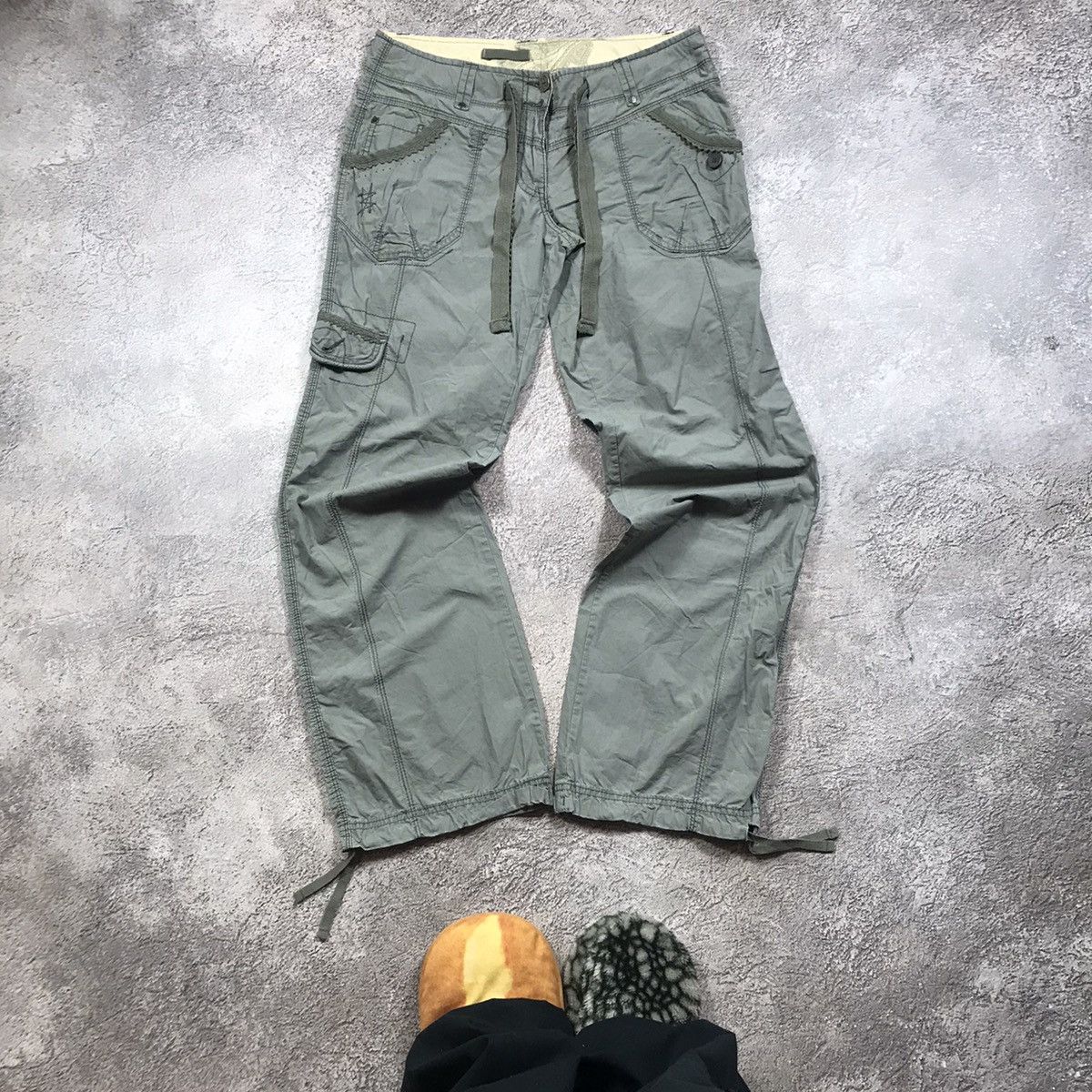 Vintage Vintage Y2K Baggy Cargo Pants Distressed Tactical Grunge 29 Size 29" - 2 Thumbnail