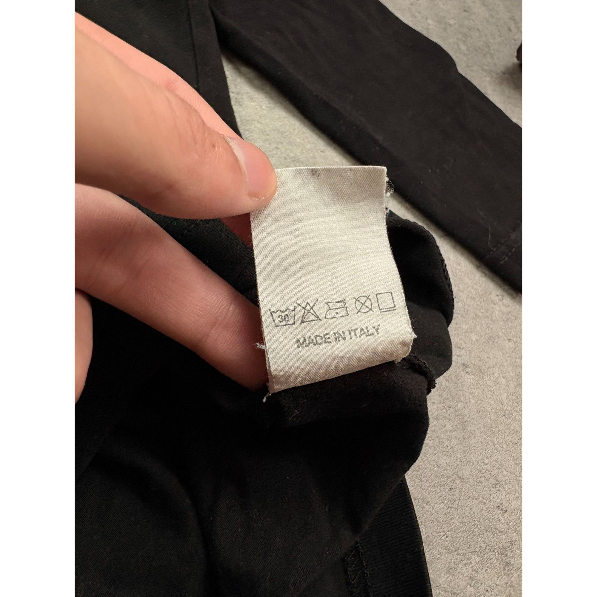 Dolce & Gabbana Dolce & Gabbana Black V-Neck 3/4 Sleeve T-Shirt With Minimal Size M / US 6-8 / IT 42-44 - 9 Thumbnail