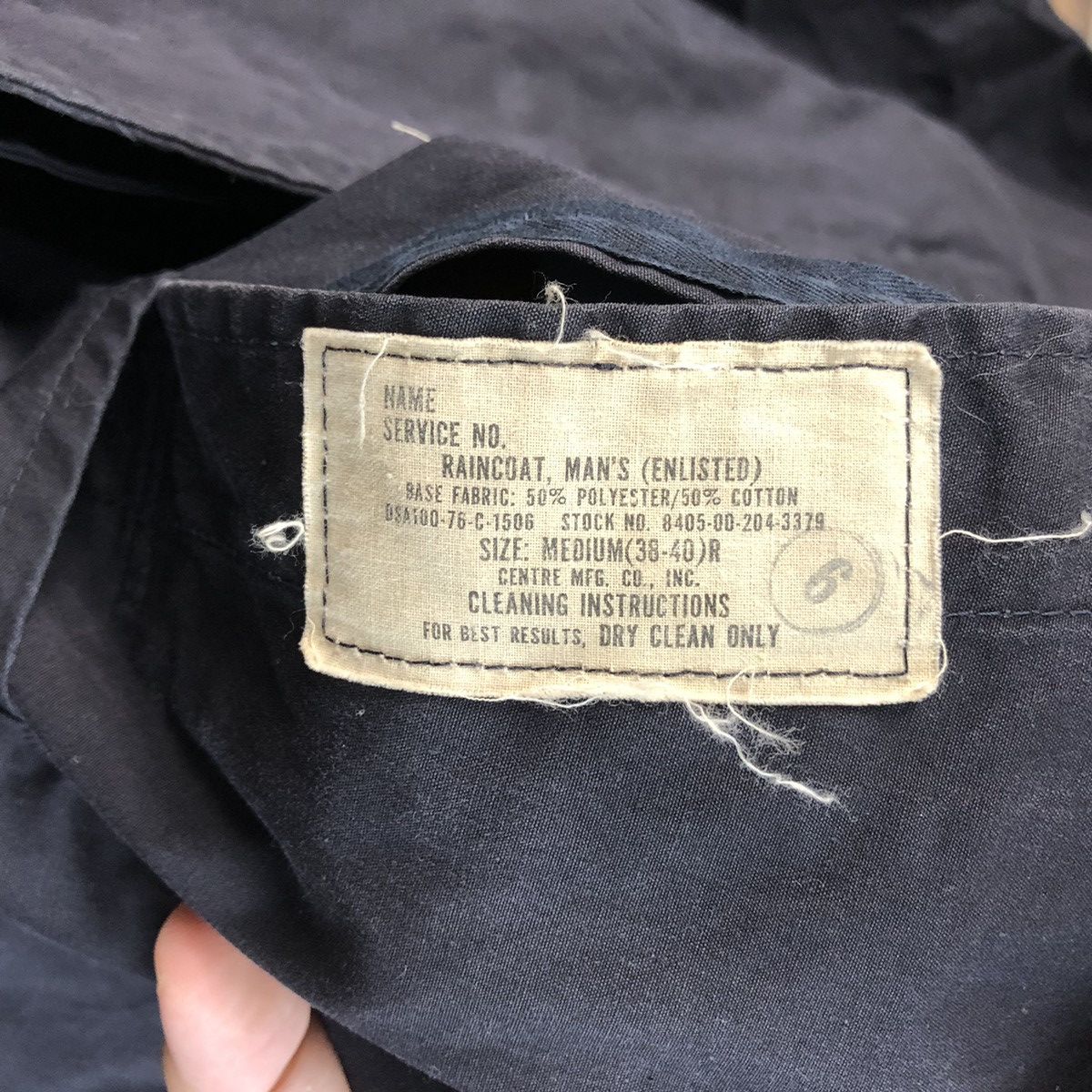 Vintage Vintage military Black Raincoats jacket #A2546 Size US L / EU 52-54 / 3 - 10 Thumbnail