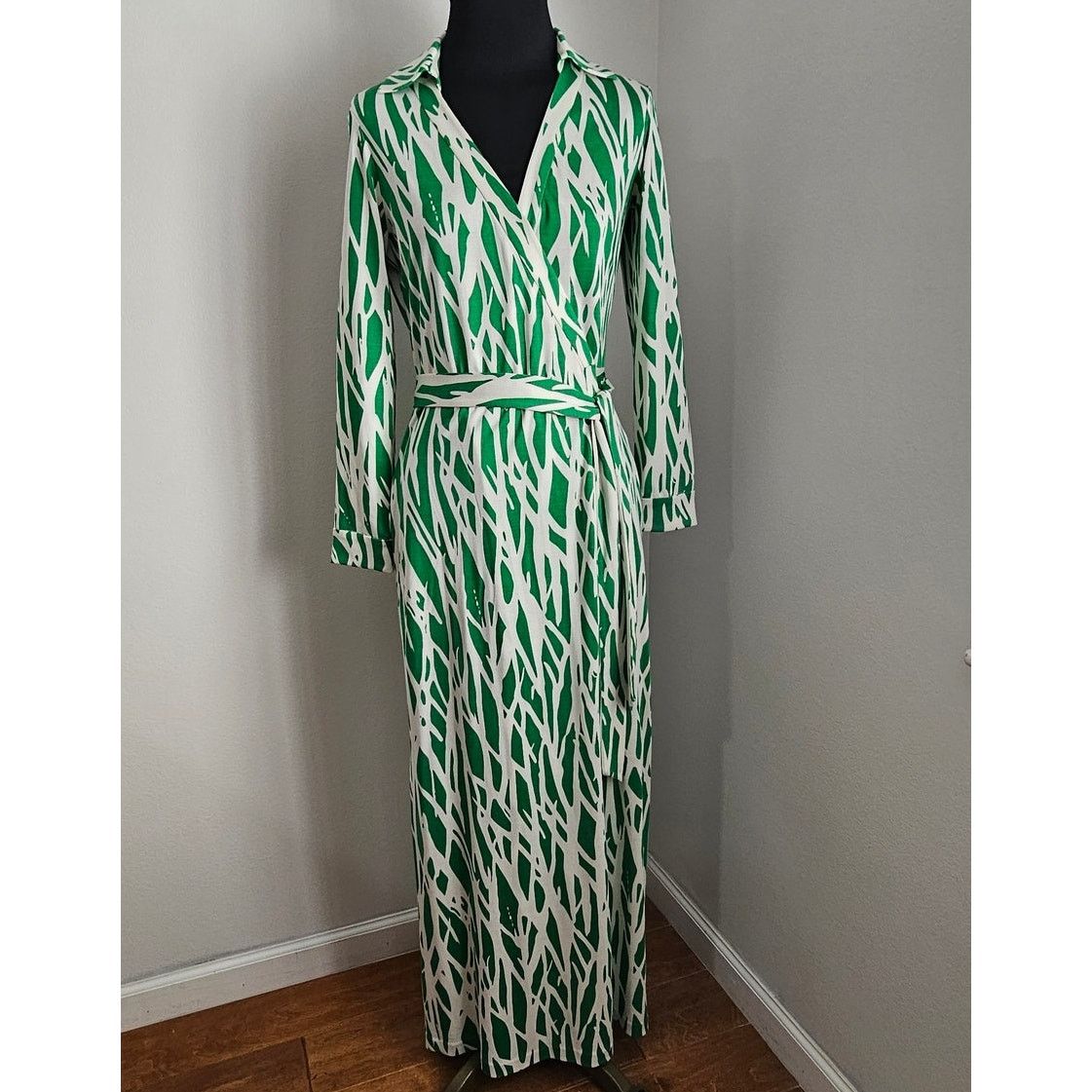 abigail silk jersey wrap dress Diane von Furstenberg Maxi 6 Jersey maxi wrap