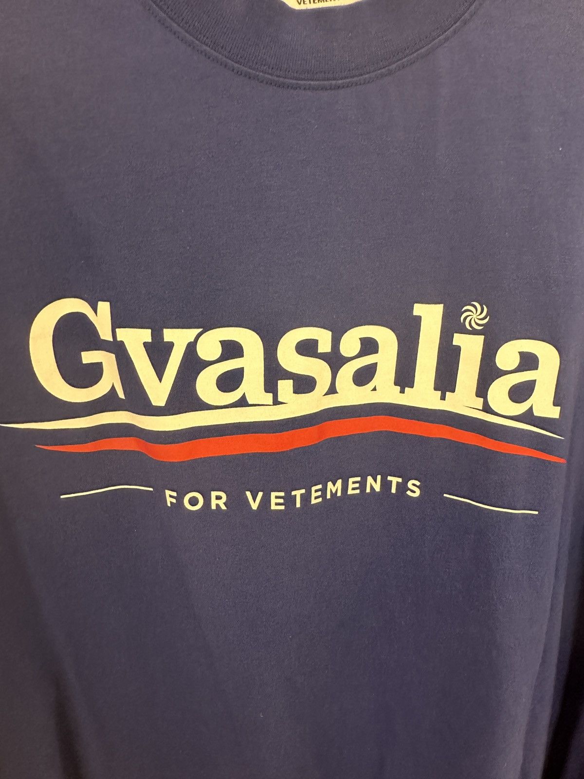 Vetements Gvasalia For Vetements Political Tee Size US L / EU 52-54 / 3 - 3 Thumbnail
