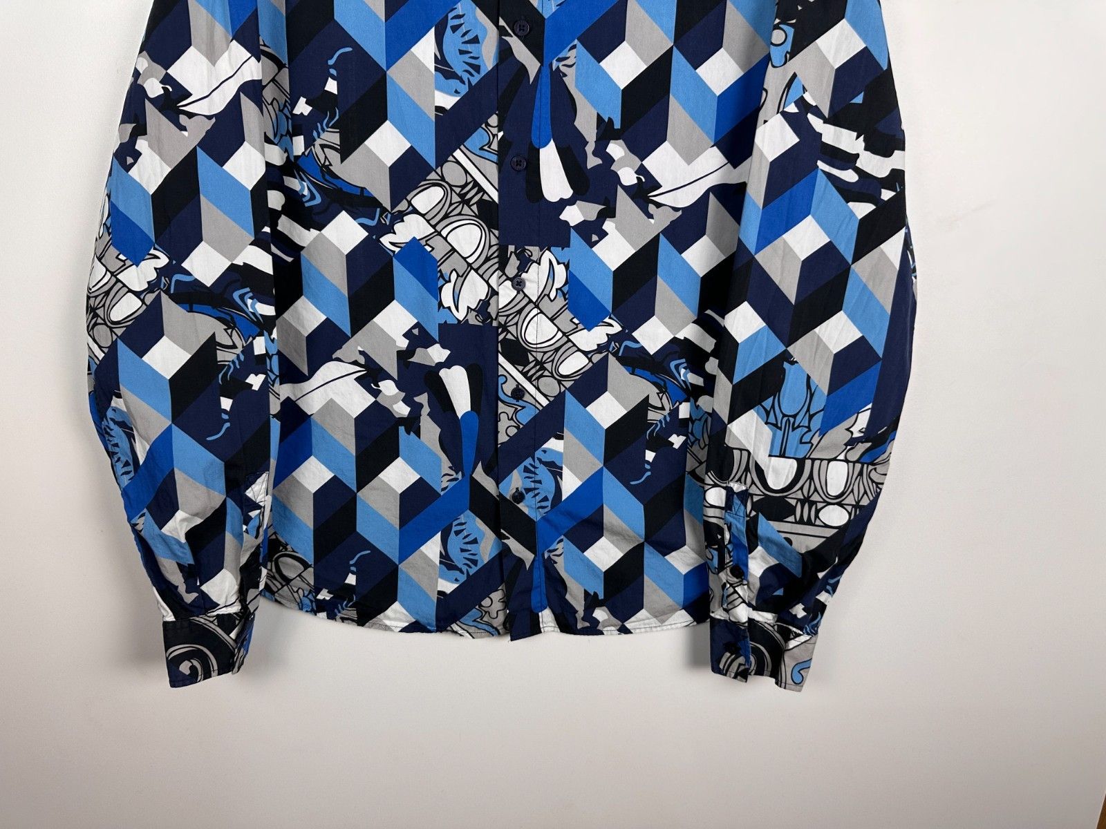 Versace Versace Jeans Print Shirt Button Down Blue Mens Size XL Size US XL / EU 56 / 4 - 3 Thumbnail