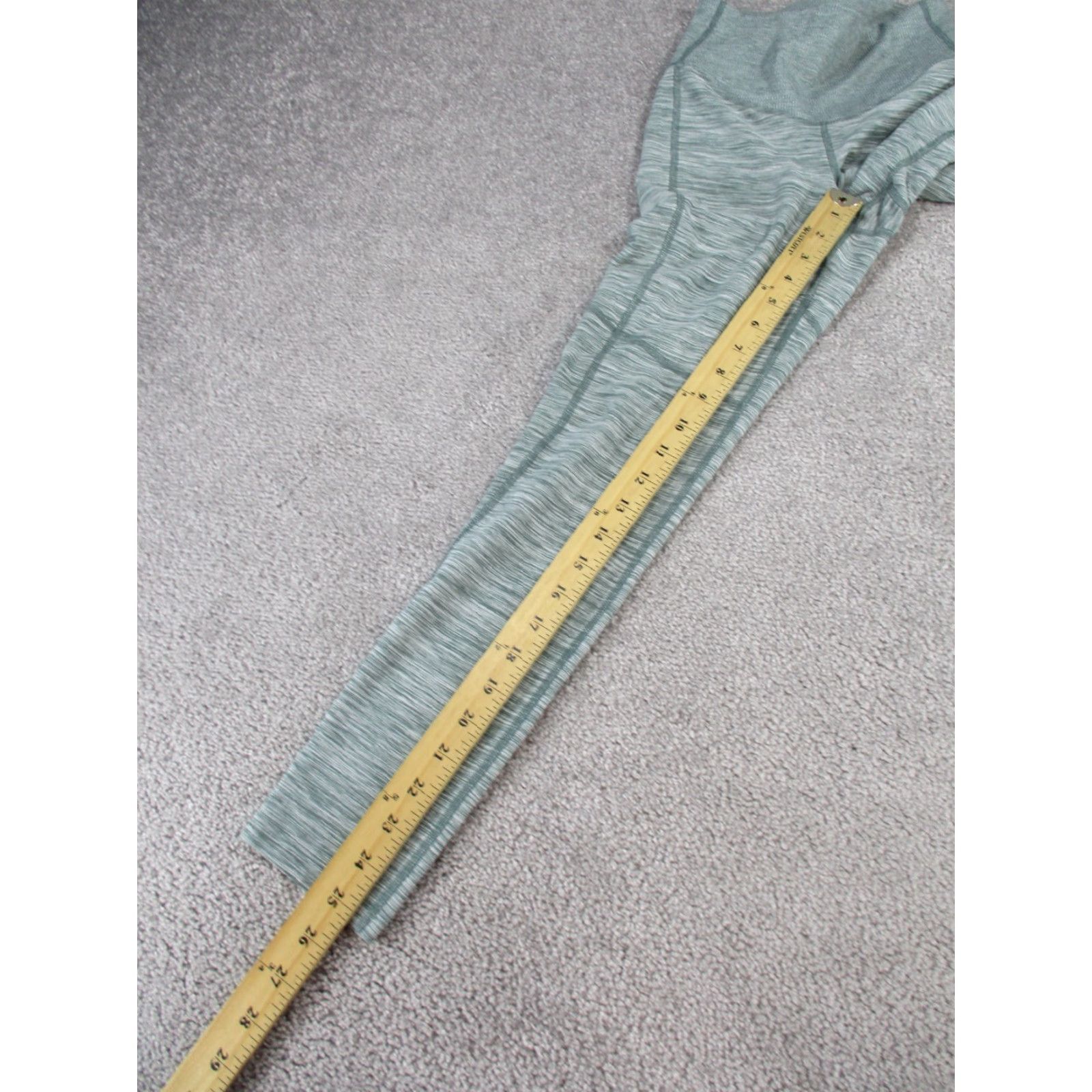 The North Face The North Face Leggings Womens XS Heather Green Cropped Athletic Activewear Pants Womens XS Green Athleisure 90s? Size 26" / US 2 / IT 38 - 3 Thumbnail