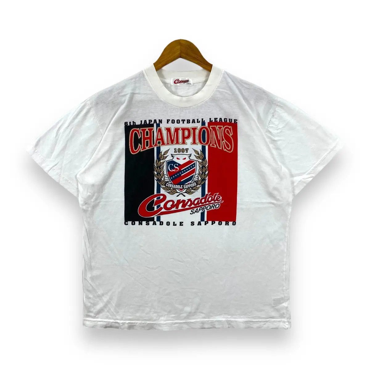 Vintage Vintage 90's CONSADOLE SAPPORO Japan Football League Tee Size US L / EU 52-54 / 3 - 1 Thumbnail