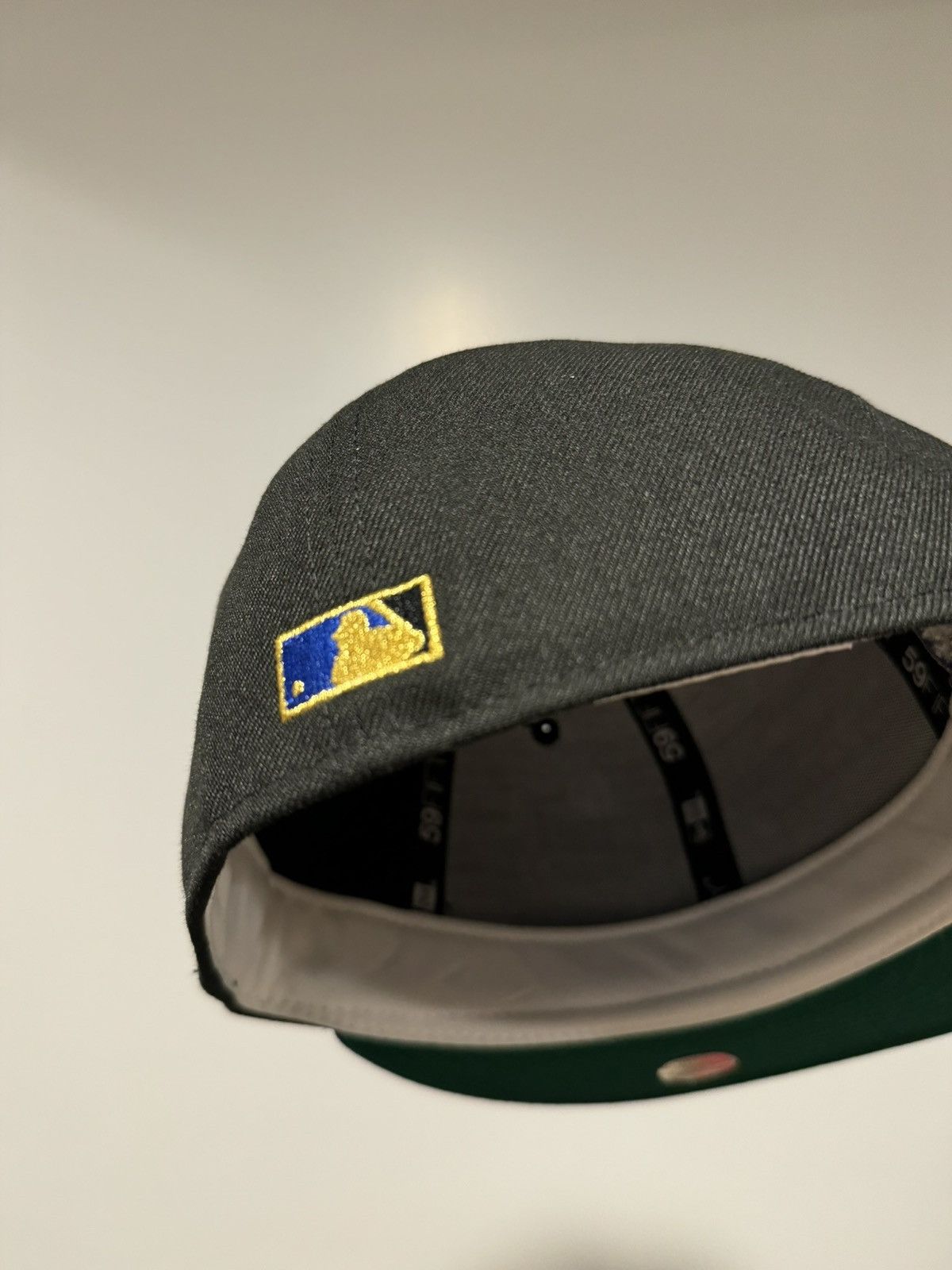 Hat Club × MLB × New Era Hatclub Exclusive Myfitteds Kansas City Royals Script 7 3/8 Size ONE SIZE - 3 Thumbnail