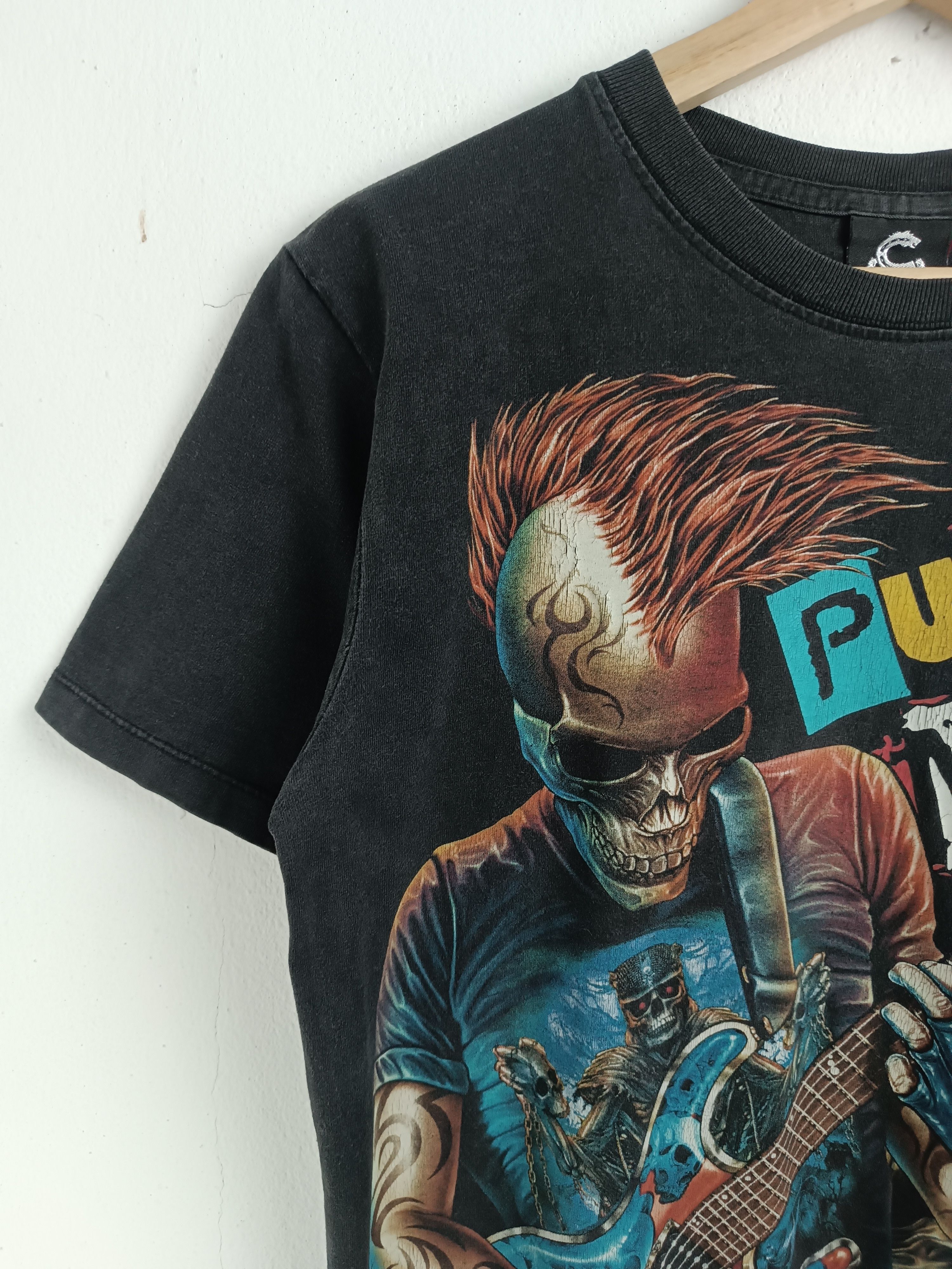 Band Tees VINTAGE Y2K PUNKS NOT DEAD GUITAR MOHAWK SEDITIONARIES TEE Size US S / EU 44-46 / 1 - 11 Thumbnail