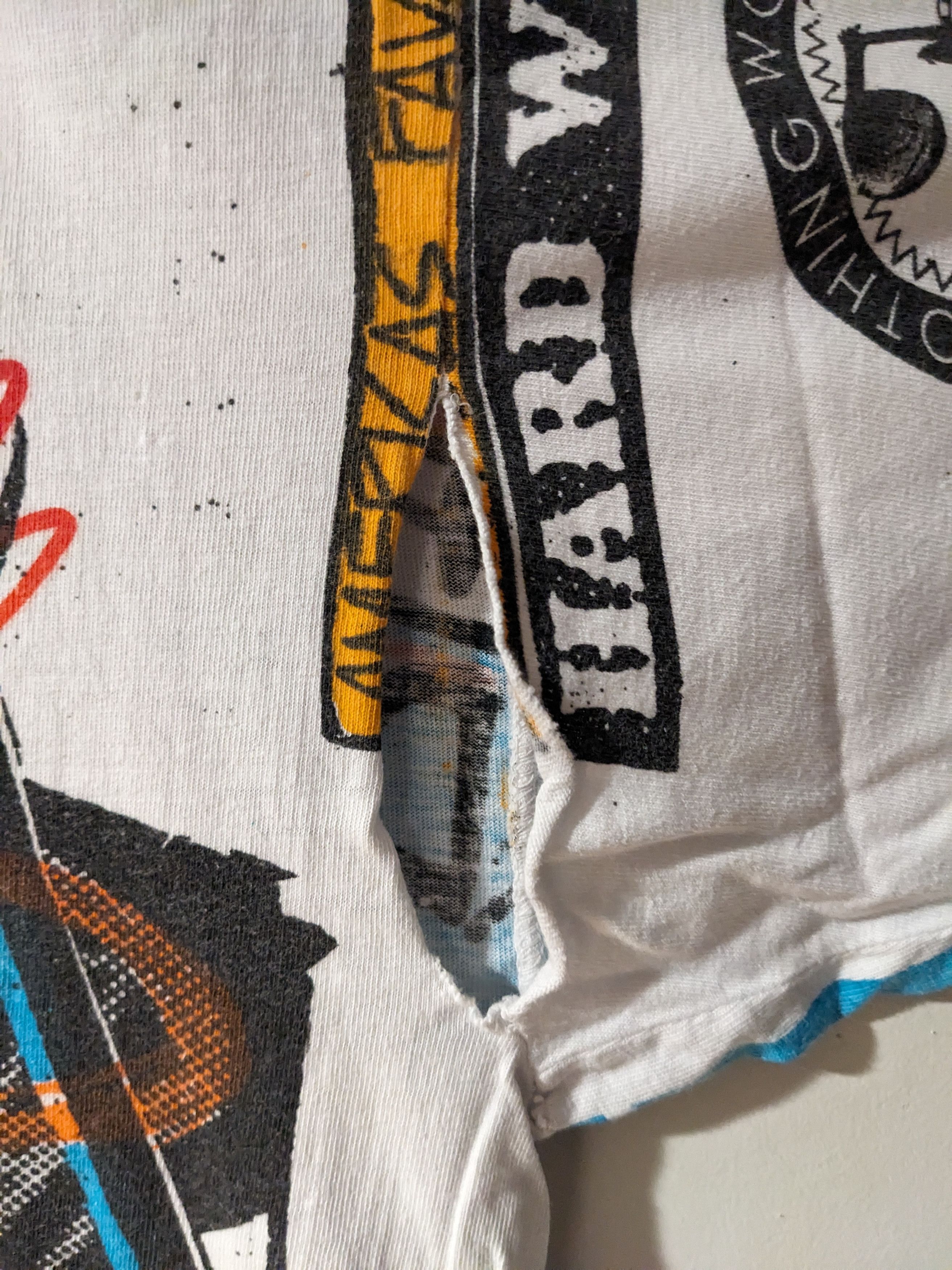 Cartoon Network × Vintage Vintage 1993 Daffy Duck Looney Tunes All Over Print T-Shirt Size US XL / EU 56 / 4 - 5 Thumbnail