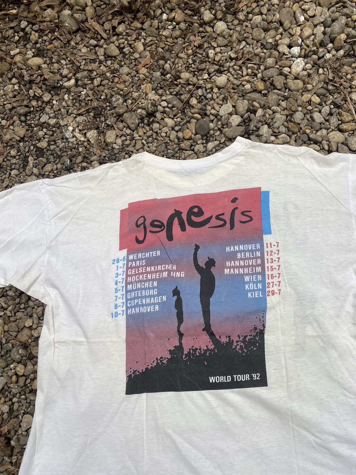 Band Tees × Vintage Vintage 1992 Genesis World Tour T-Shirt Size US XXL / EU 58 / 5 - 6 Thumbnail