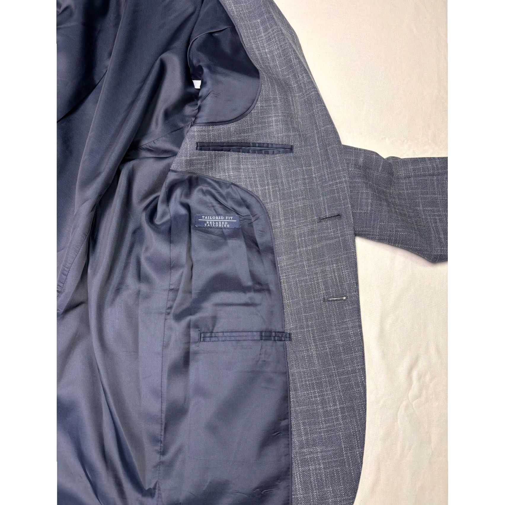 Vintage VINTAGE JOS A BANK 1905 Mens Gray Plaid Tailored Fit Sport Coat Blazer 42R Size 42R - 6 Thumbnail