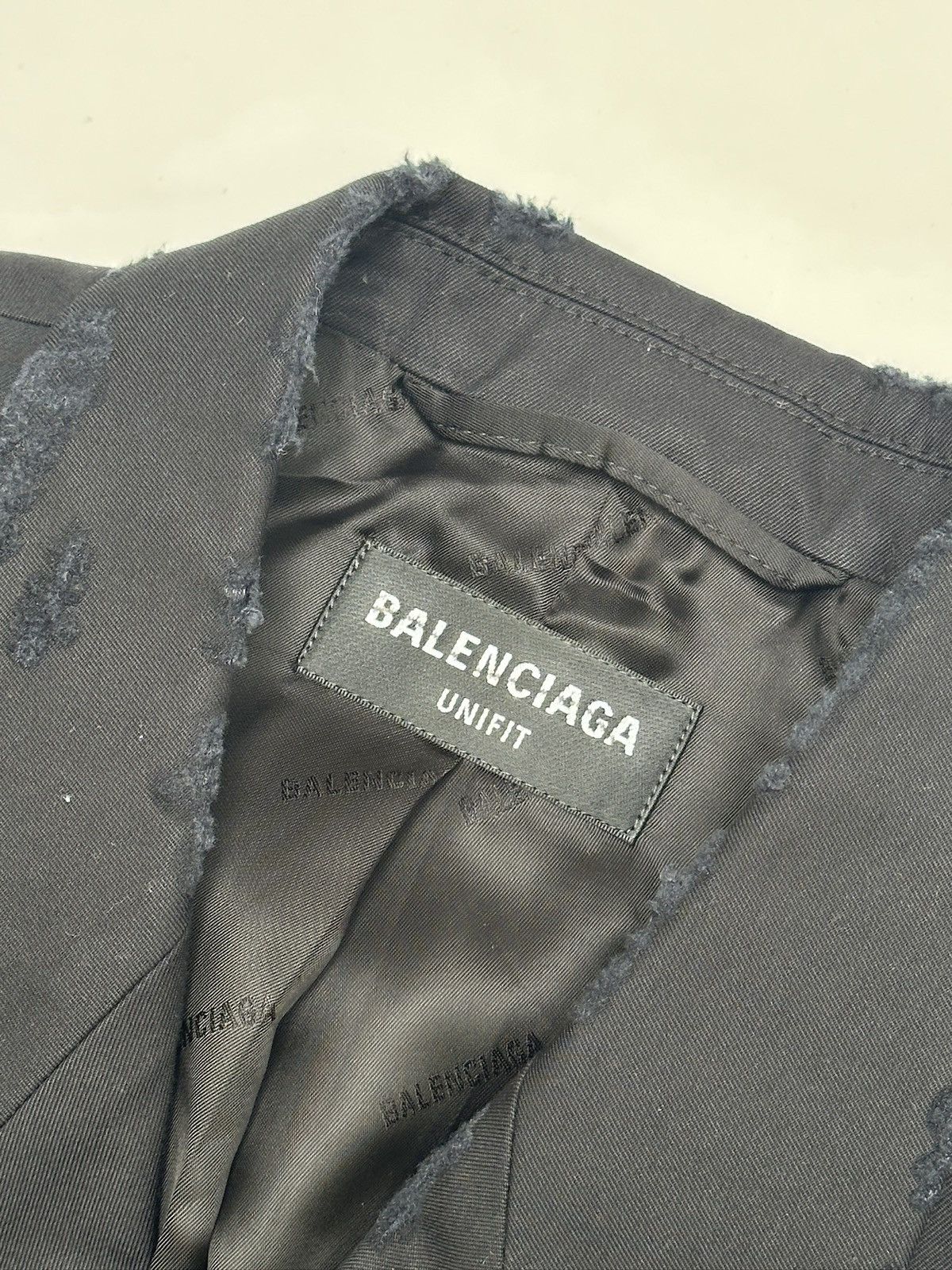 Balenciaga Balenciaga Worn Out Tailored Blazer Jacket Size 40S - 6 Thumbnail