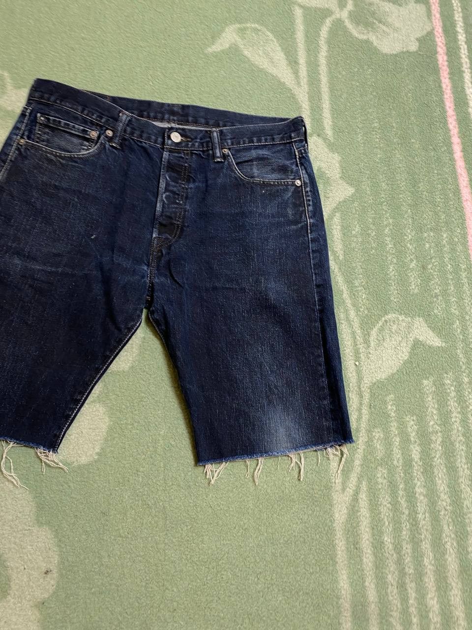 Levi's Vintage blue denim shorts Y2K Levi's 501 streetwear Size US 34 / EU 50 - 8 Thumbnail